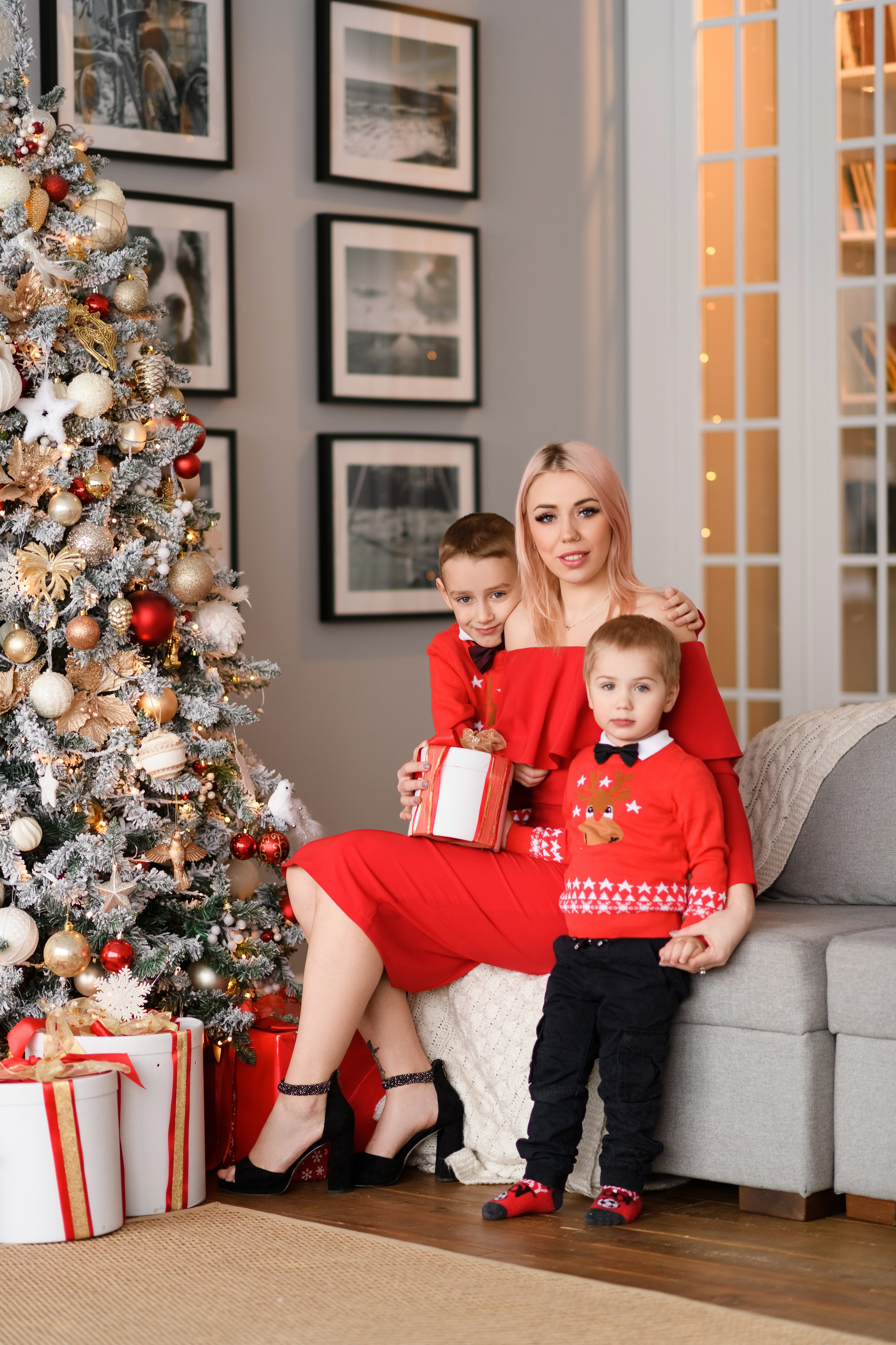 Семейная новогодняя для Ирины, Артура и Максима. Свадебный и семейный фотограф в Санкт-Петербурге Олеся Еремеева