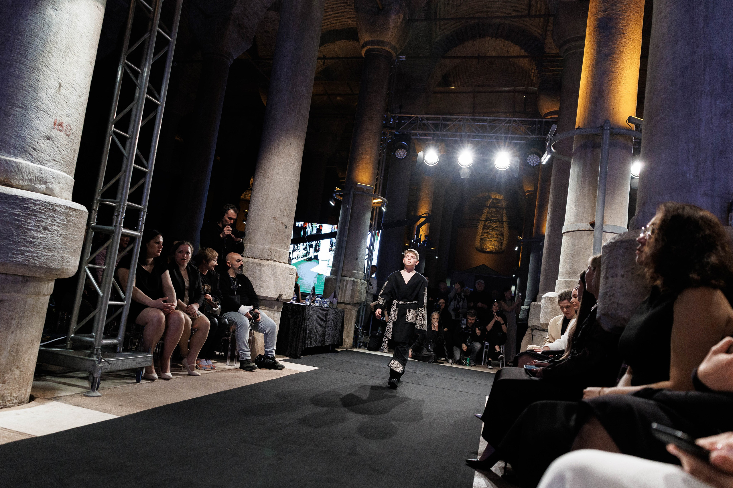 IFB-показ. About