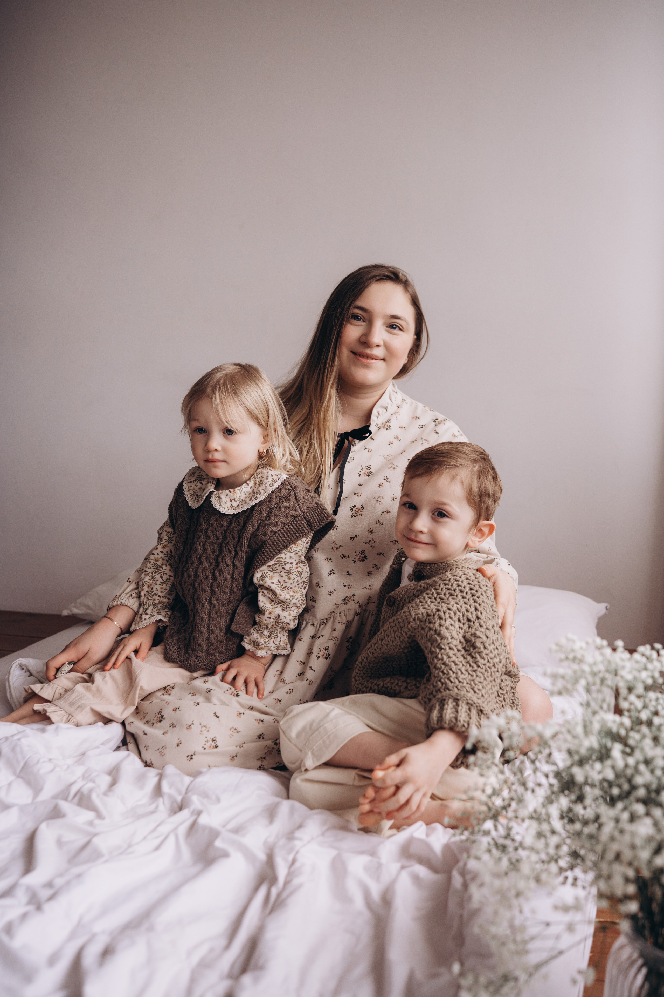 Фотодень Мамы 2026. Фотограф Новорожденных в Москве. Семейные истории в стиле LIFE