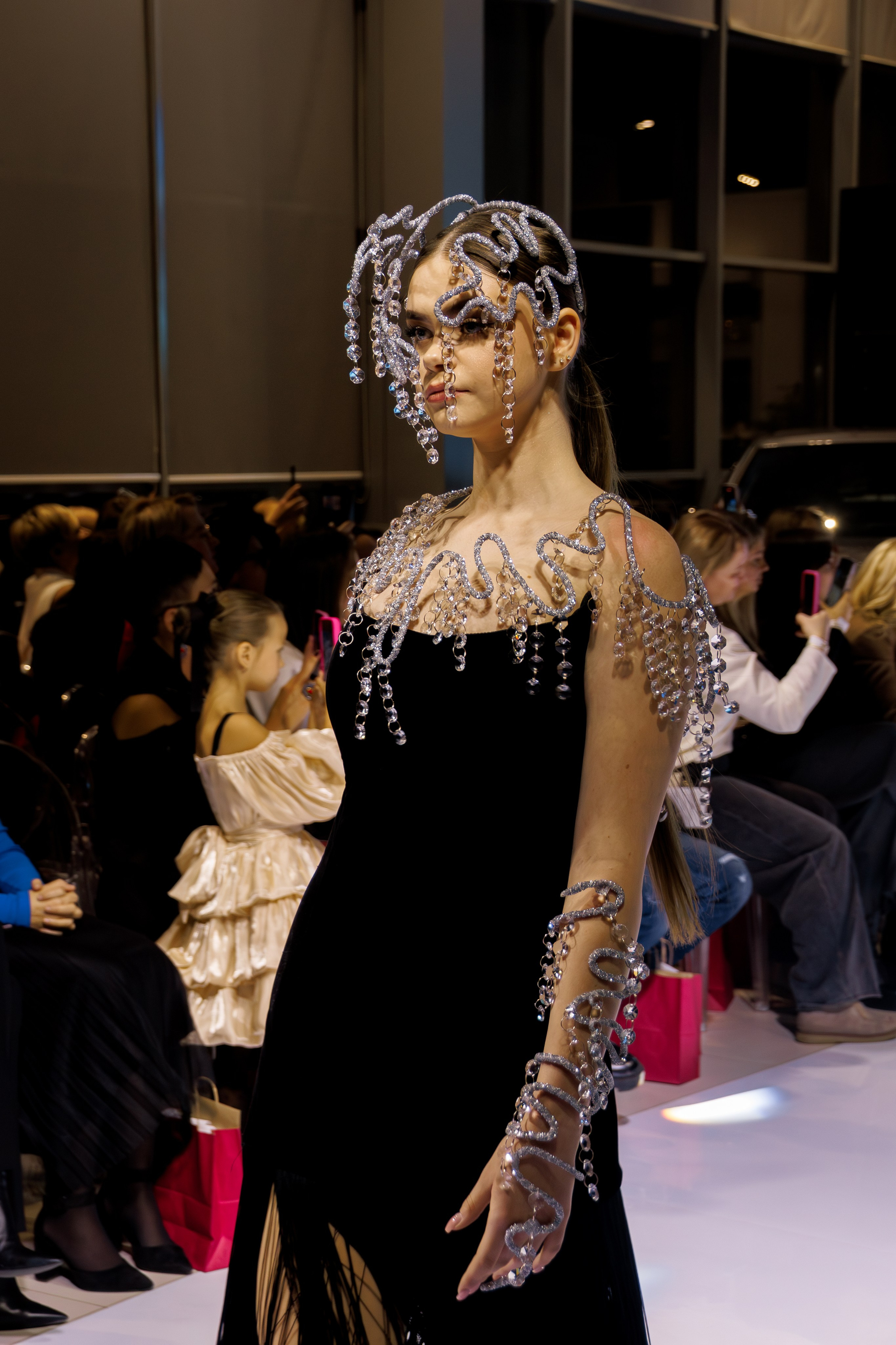 OMODA JAECOO FASHION FEST 2025. Свадебный фотограф в Иркутске Бобылев Никита