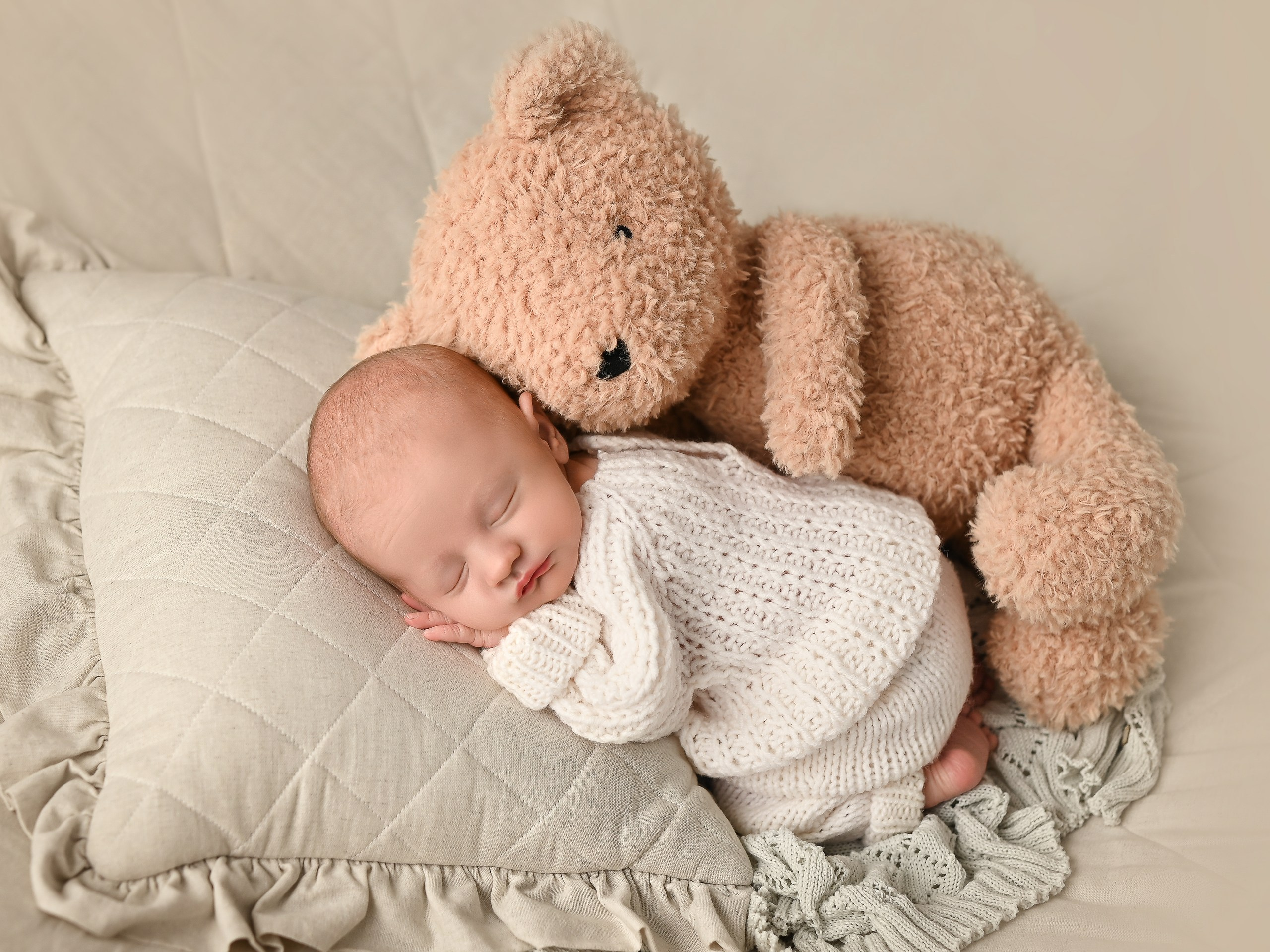 Лайфстайл с элементами ньюборн. Фотограф новорождённых малышей в Краснодаре Татьяна Нагорная