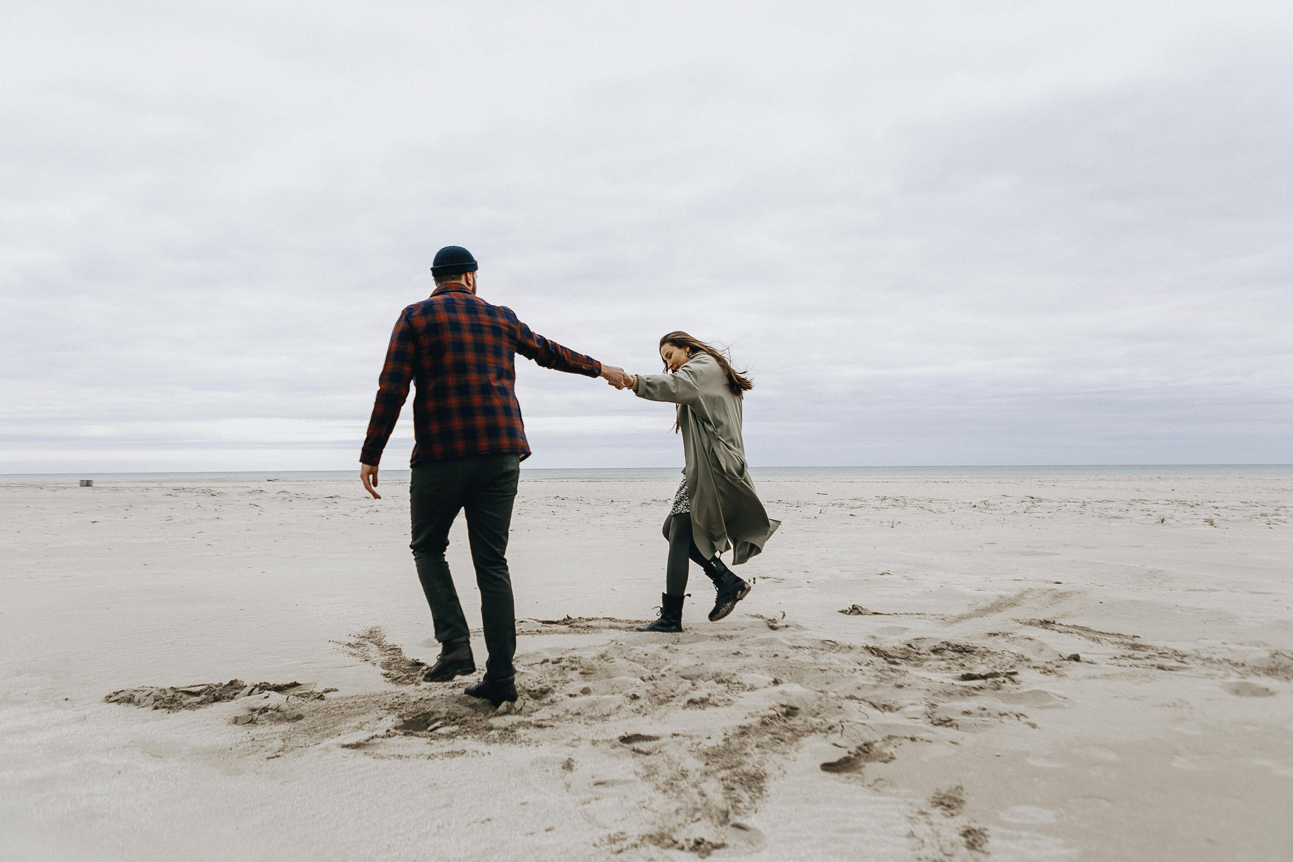 Песочный пляж Крыма. Крым фото, отдых Крым, Севастополь фото, Свадьба фото, Олег Горбатко