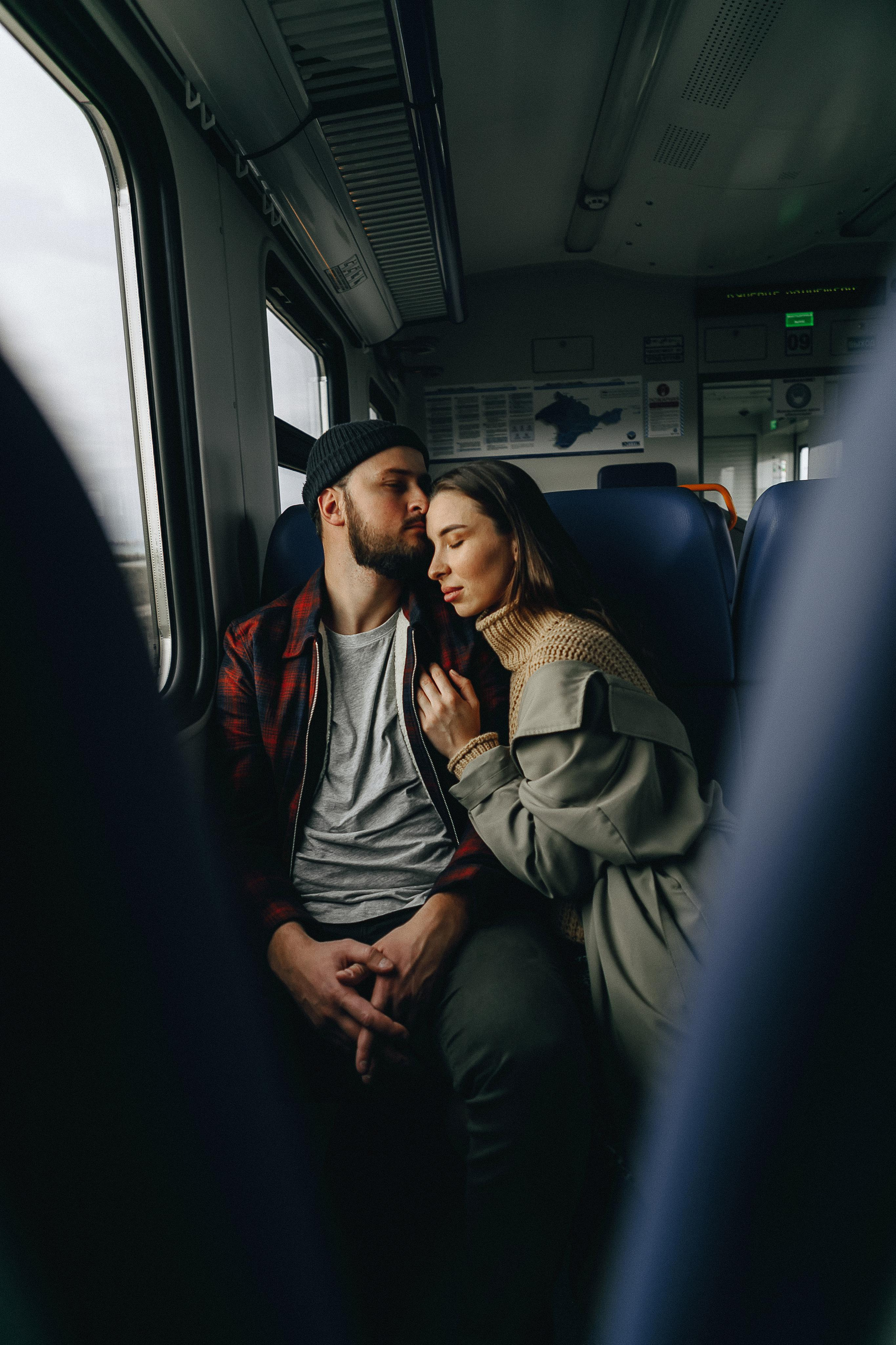 Песочный пляж Крыма. Крым фото, отдых Крым, Севастополь фото, Свадьба фото, Олег Горбатко