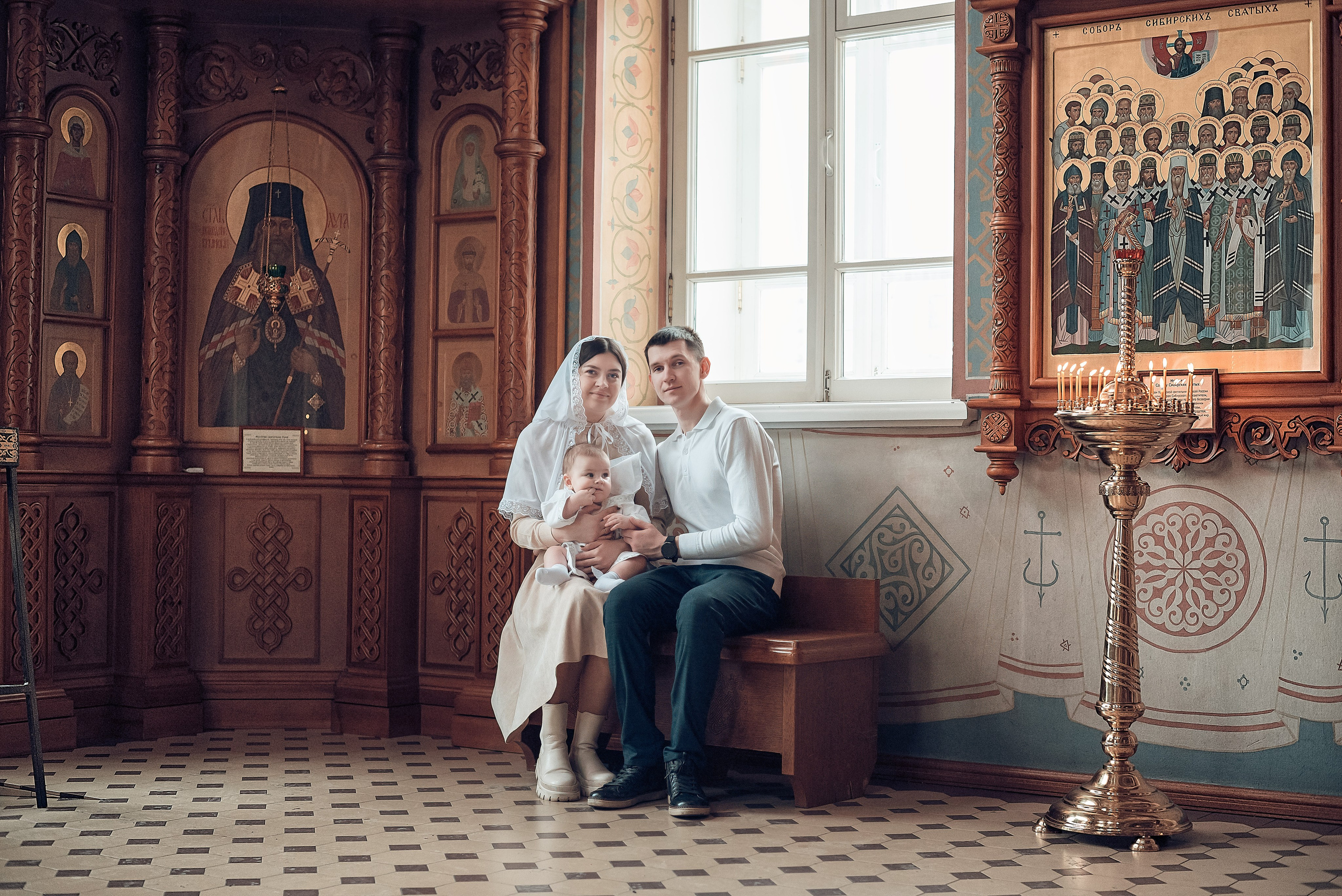 Крещение Ярослава в Храме Иоанна Предтечи. Фотографы крещения/венчания  Красноярск Татьяна и Вячеслав Переваловы