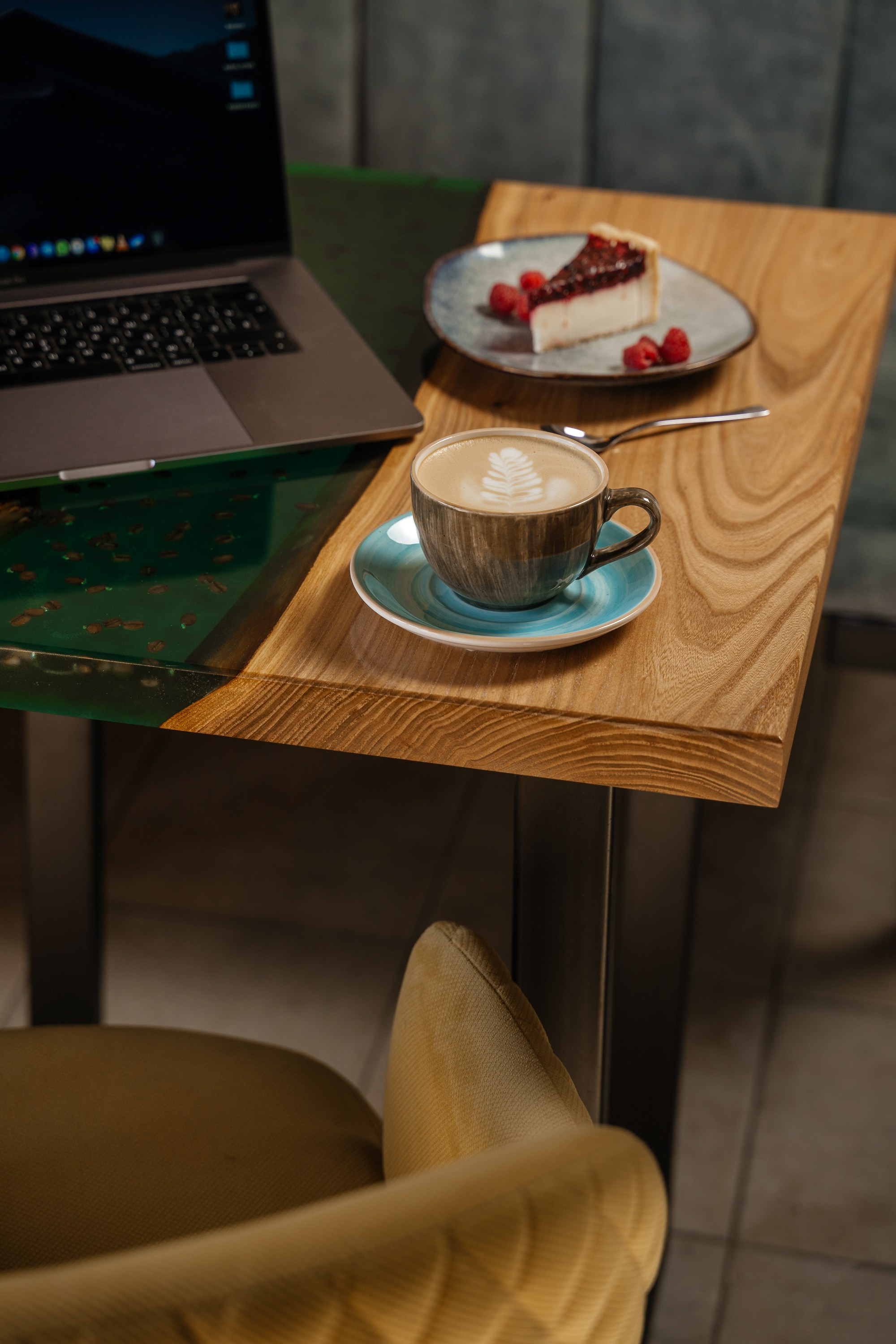 Контент-съемка. Профессиональный фотограф в Москве — Руслан Альтимиров