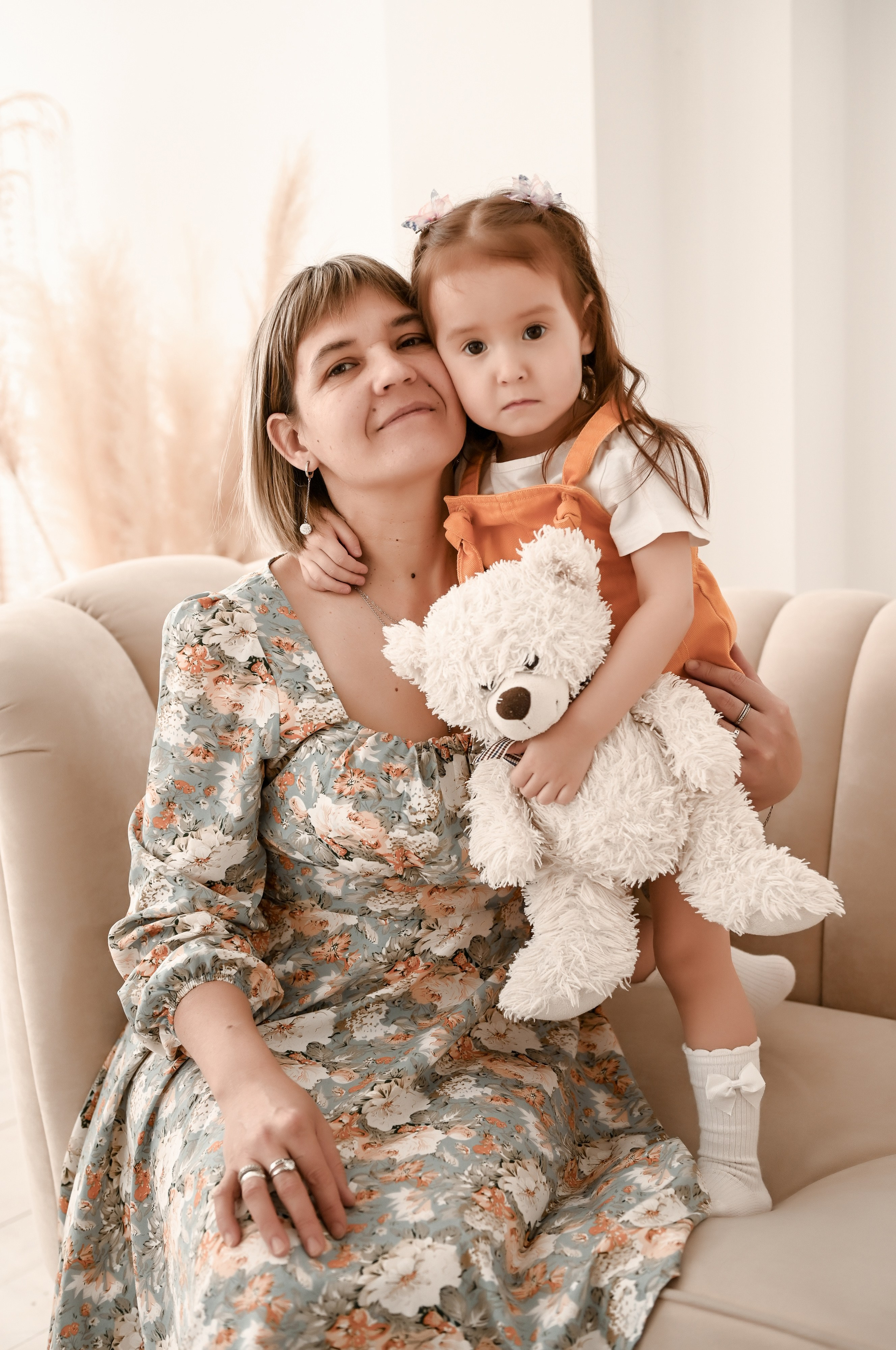 Семейная студийная  фотосессия 2. Свадебный, семейный, детский, контент фотограф в Омске Максим Ильин