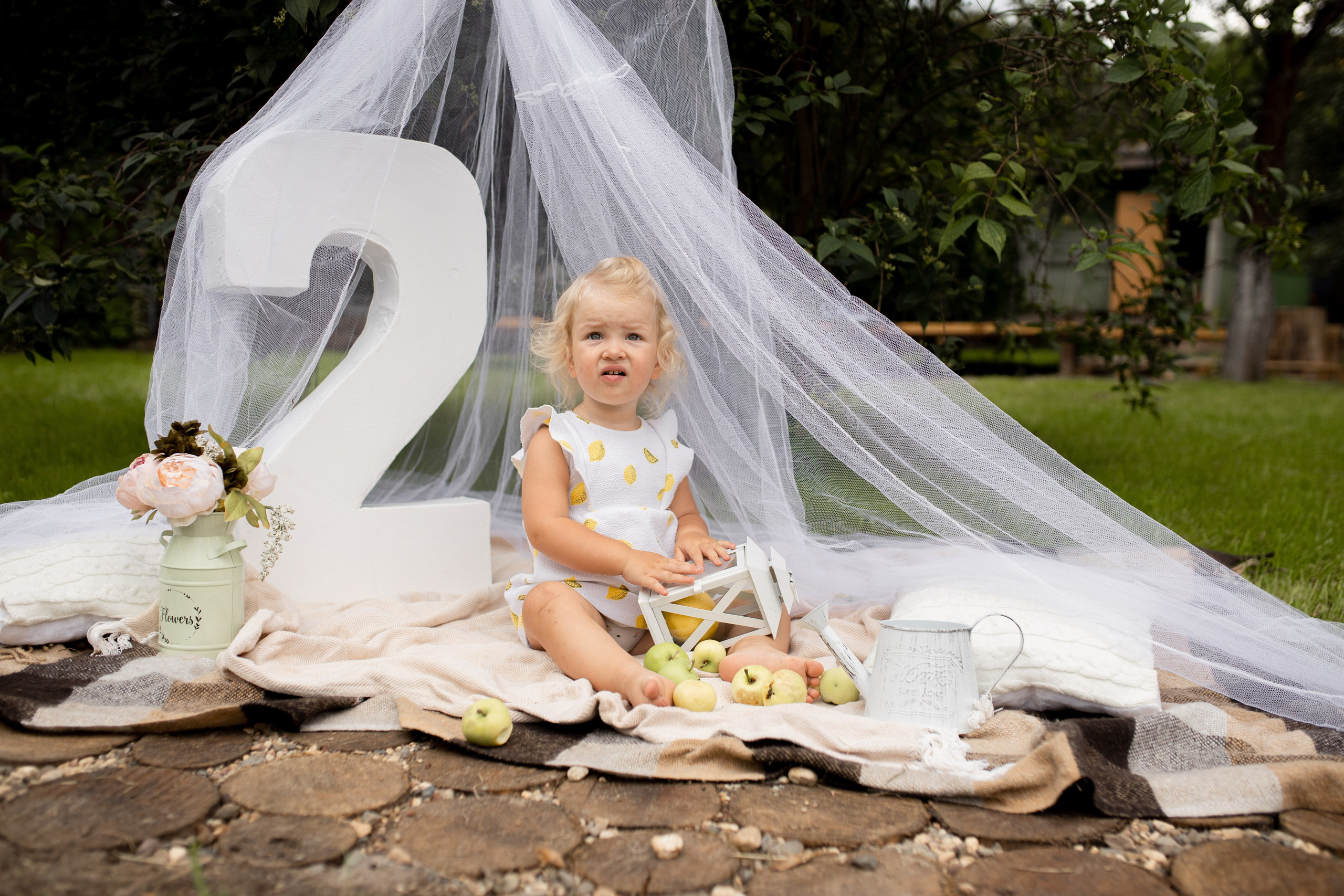 Семейная фотосессия на даче в Купавне. Фотограф в Железнодорожном и Балашихе