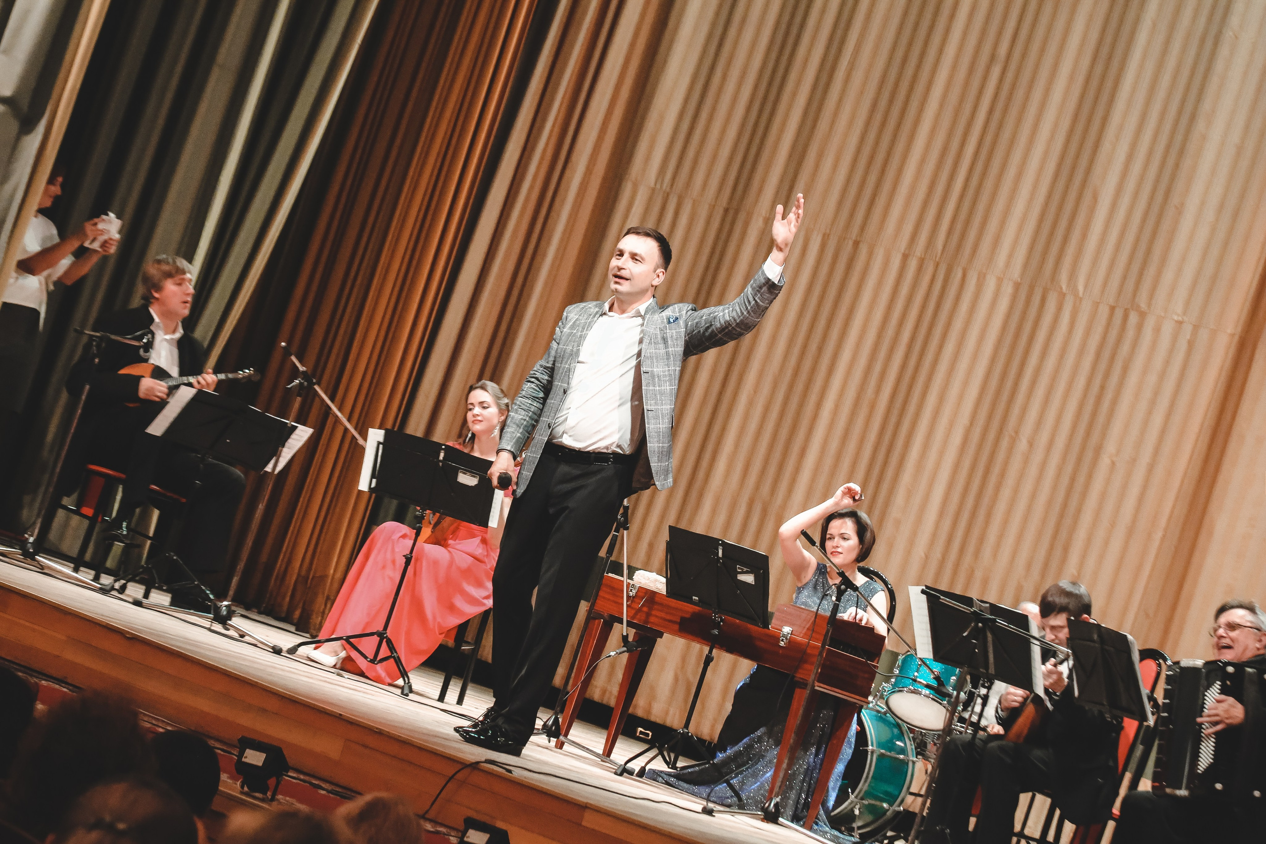 Концерт в Доме ученых 30 октября 2020. Дарья Письменюк / Darya Leitstern — фотограф, музыкант, журналист, путешественник