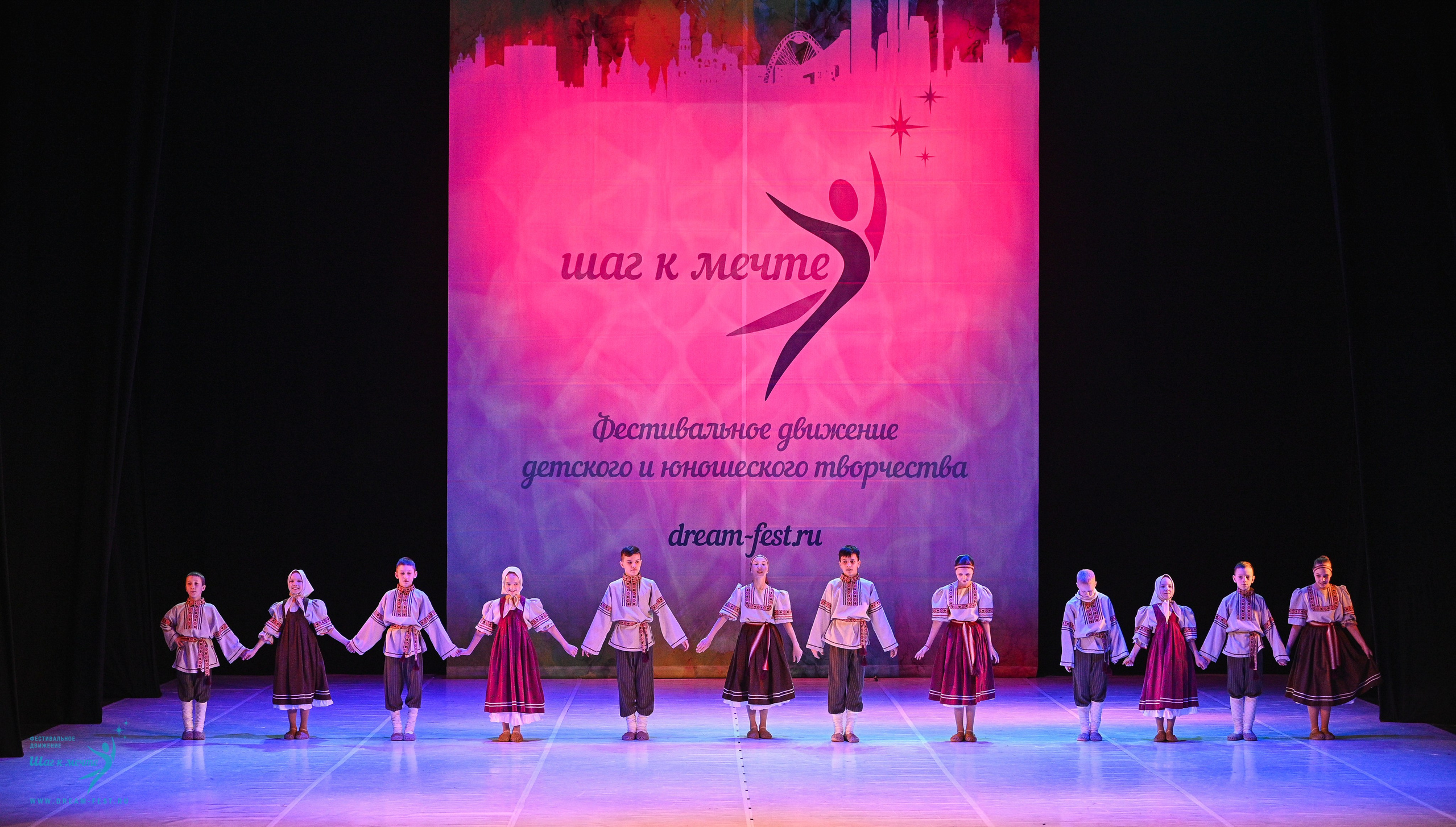 11.04.2025 Фестивальное движение «Шаг к мечте» г. Москва. Медиастудия Фото Концепт