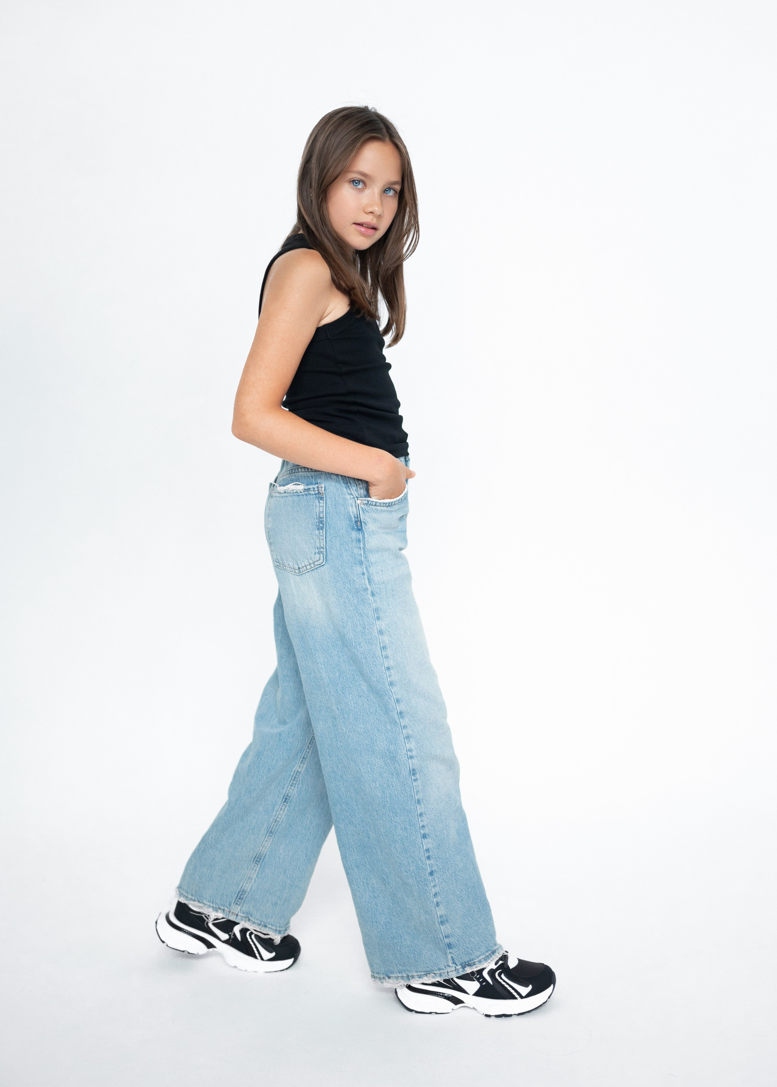 Модельное портфолио. Фотограф Москва Виктория Вишневская актерское / модельное портфолио