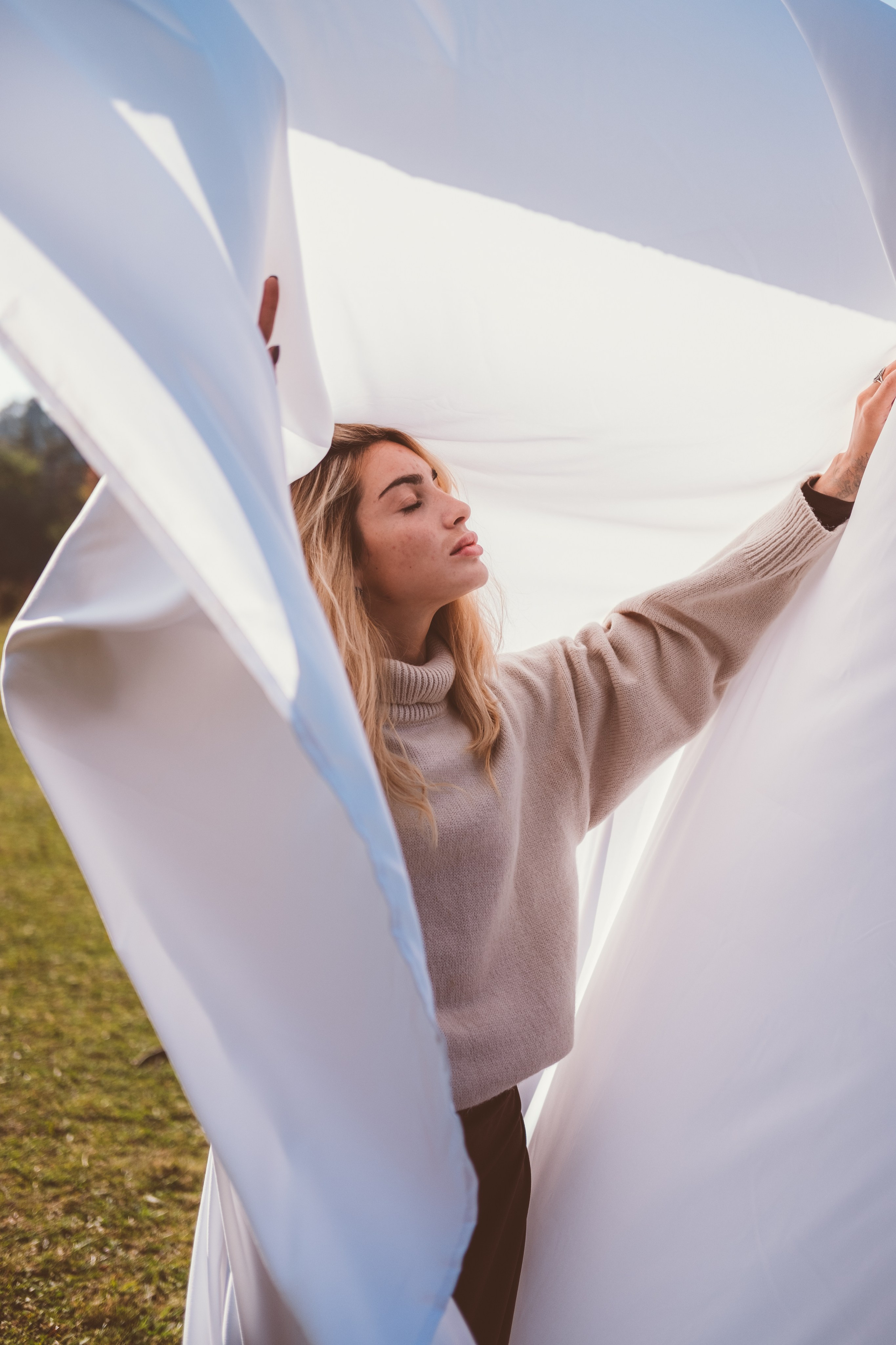 Съёмка с лошадьми, в поле. Фотограф в Иркутске Анна Мирошникова