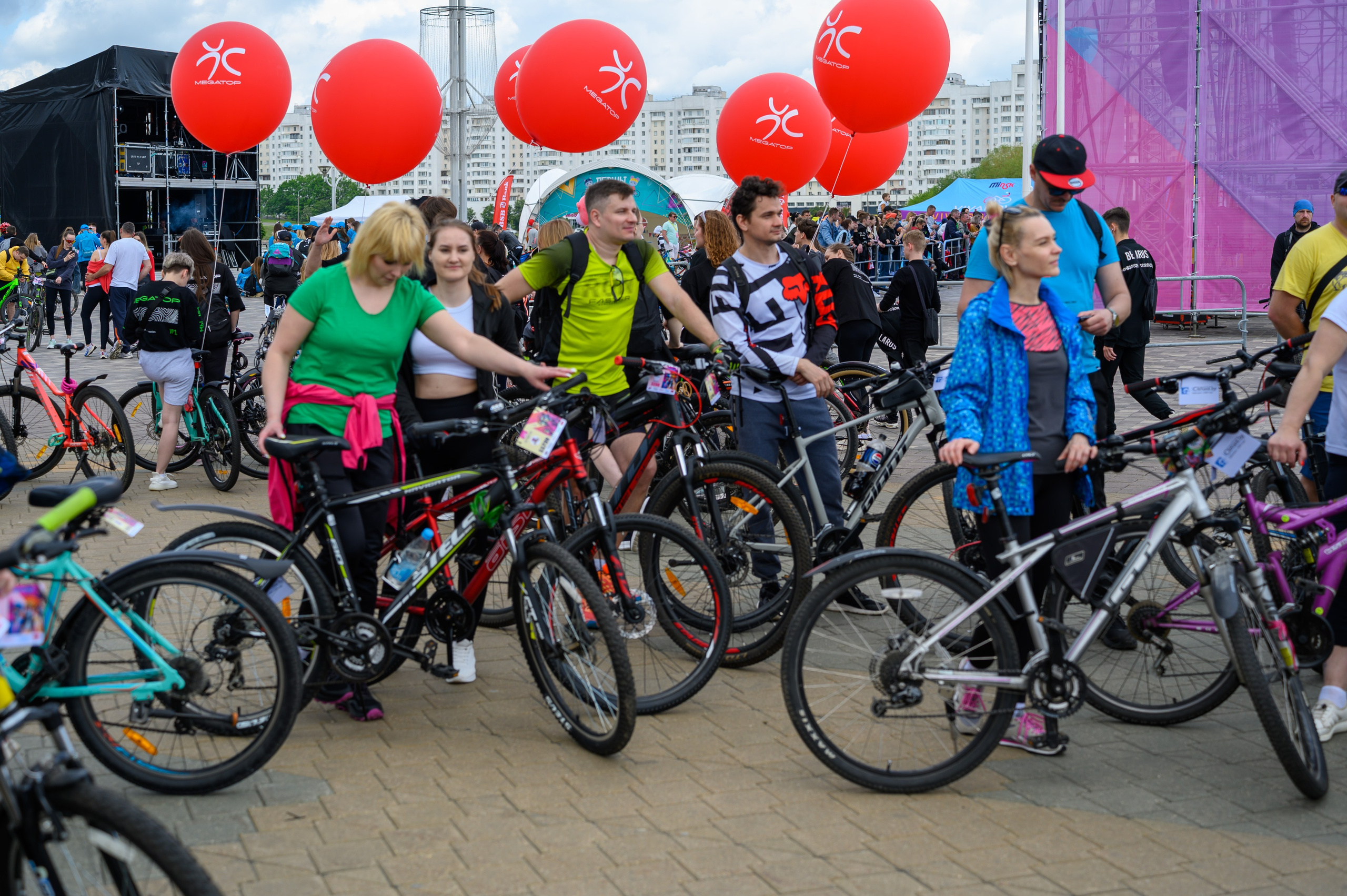 Репортажная съемка с открытия магазина. Фотоуслуги, услуги фотографа, фотографирование важных событий