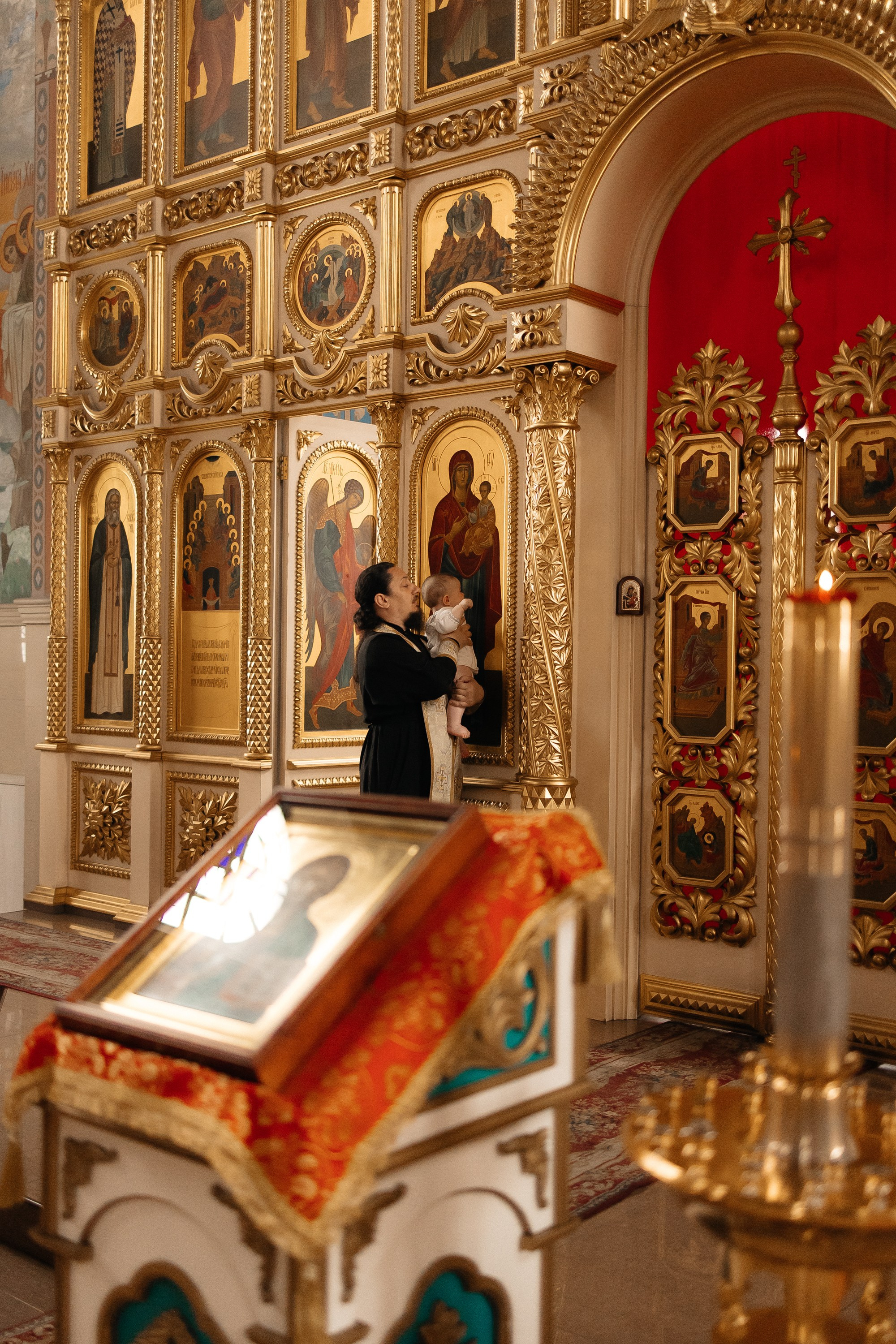 Таинство Крещения Михаила. Семейный фотограф в Краснодаре Храмова Анна