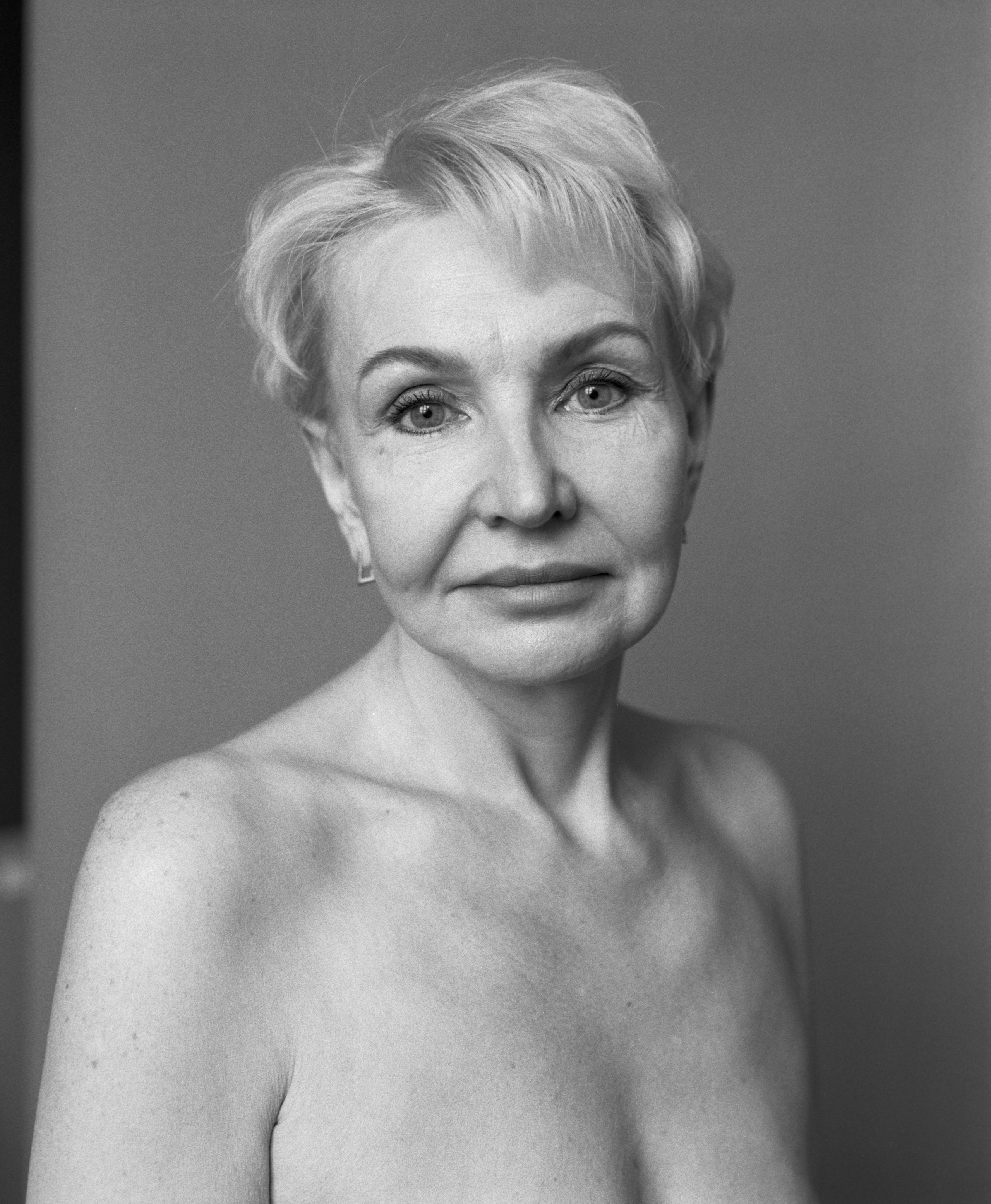 Опыт тела. Полина Сойреф, портретный и документальный фотограф