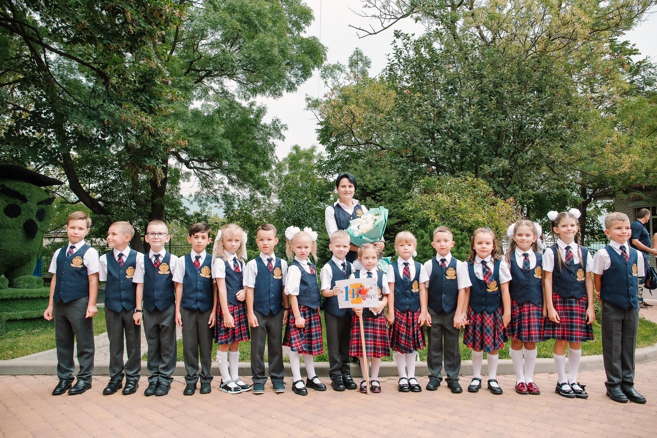 1 класс школа «Личность». Выпускные альбомы Натальи Бутко: Новороссийск, Анапа, Геленджик