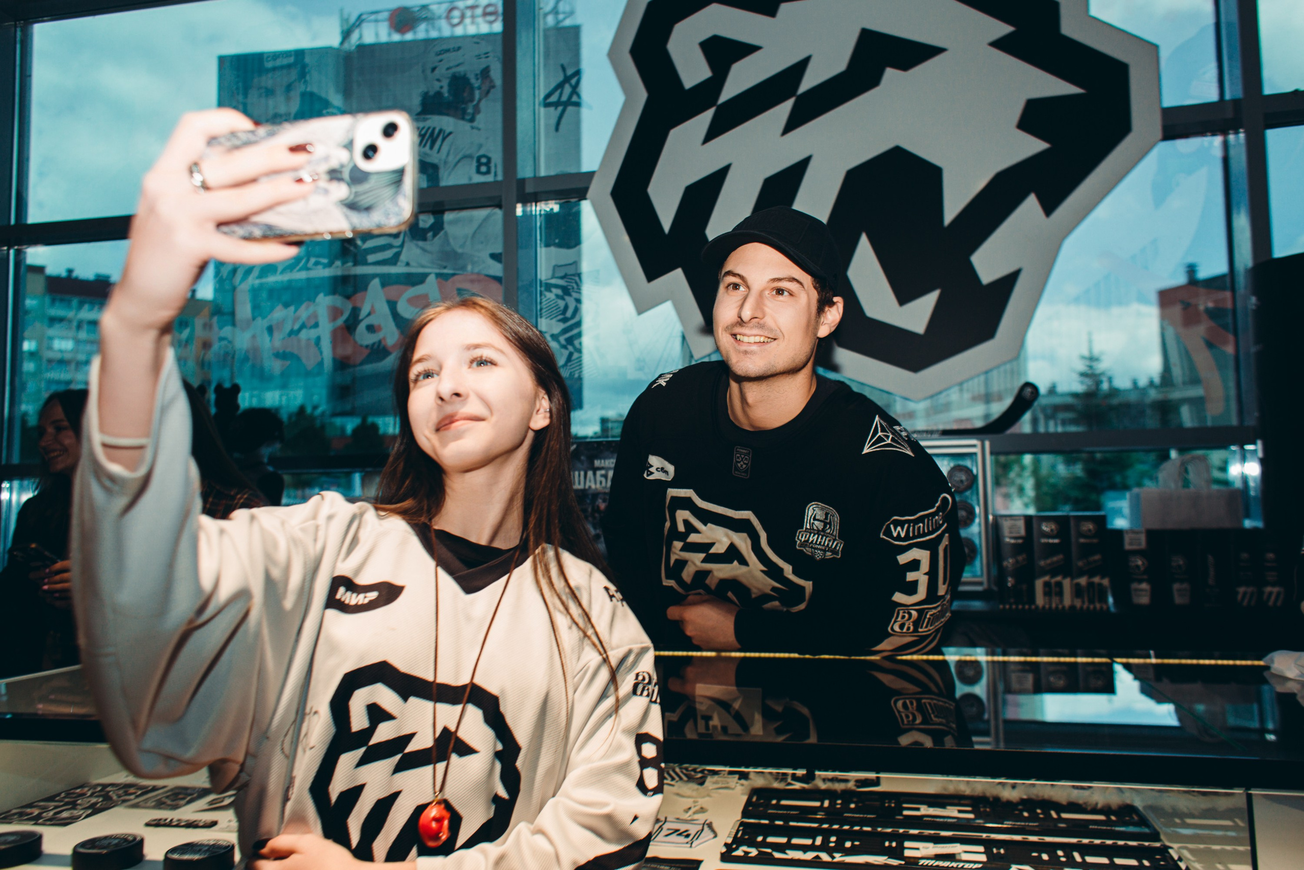 Закрытие сезона ХК Трактор. Татьяна Журавлева