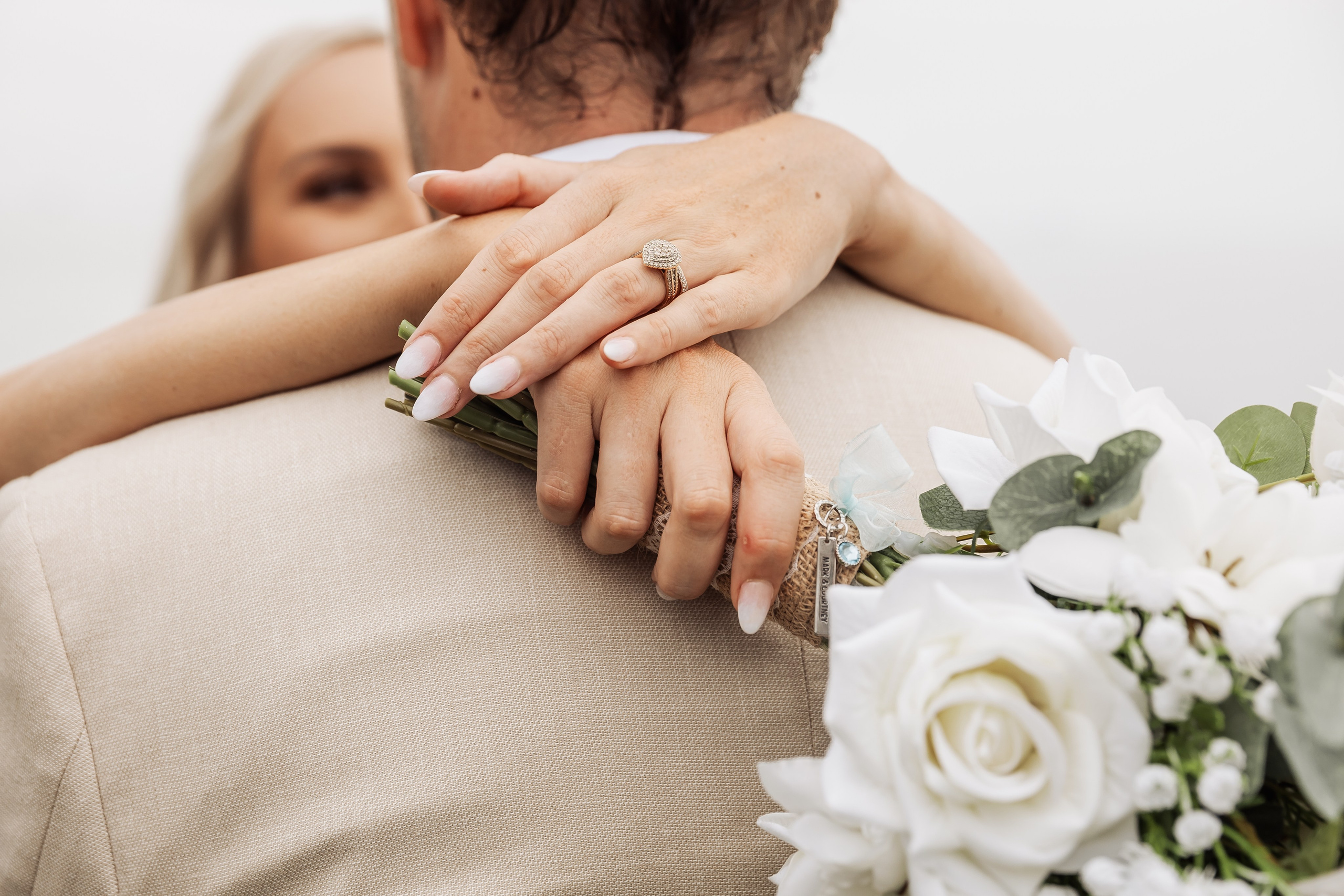 …Timeless connection. Golden Moments Editing — We do Wedding’s Retouch and Video Editing