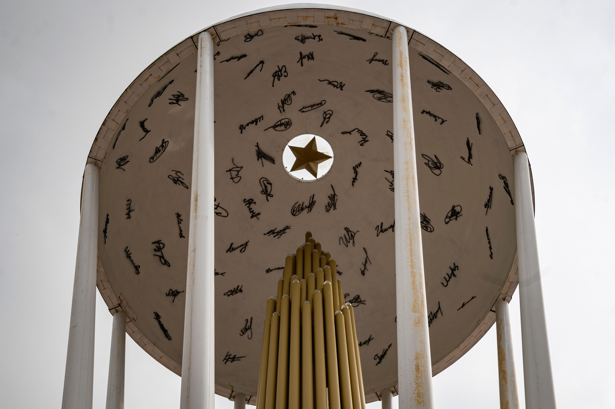 Псков. Октябрь 2023. Фотограф Роман Адлер