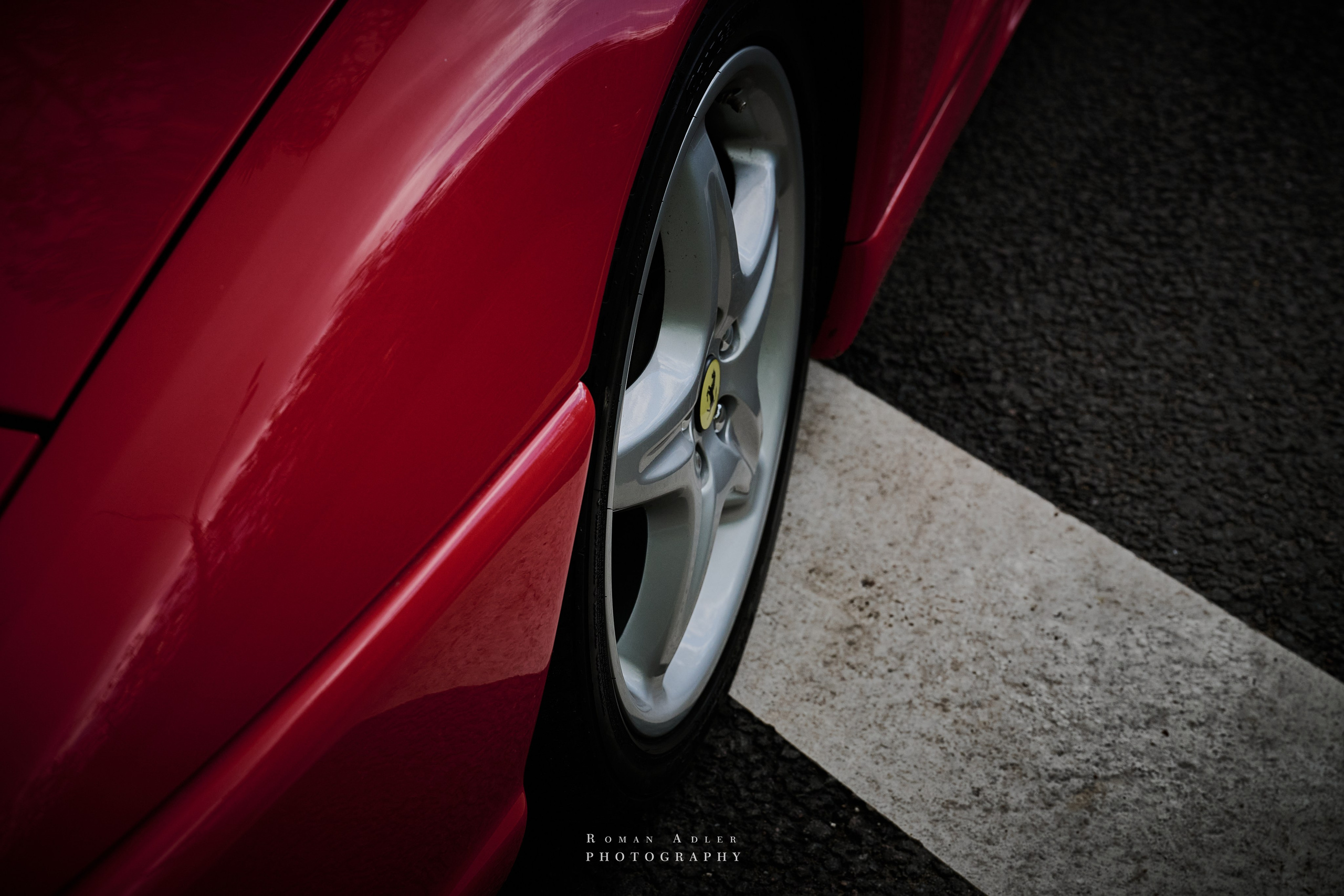 Ferrari 355 GTS. Фотограф Роман Адлер