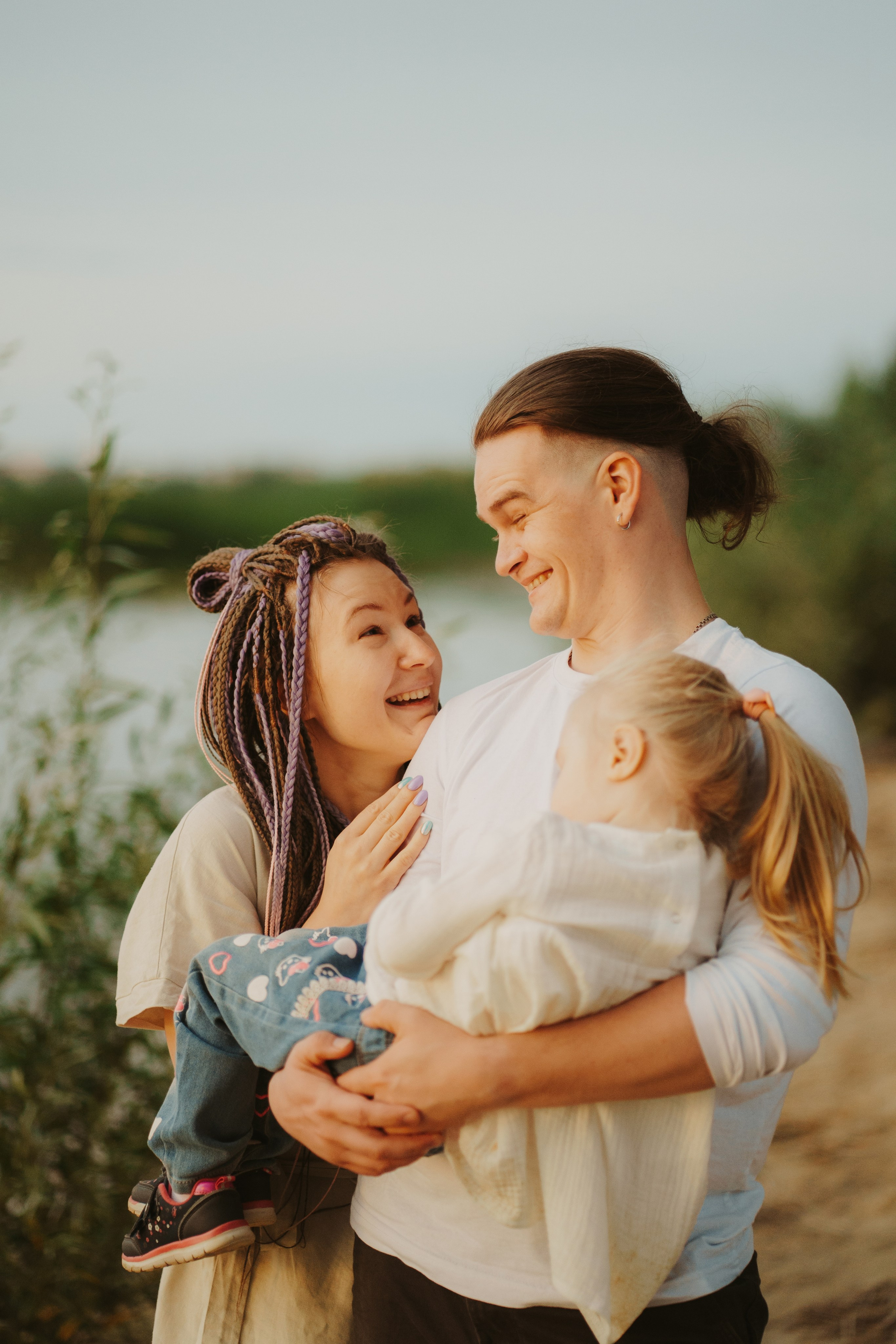 Женя, Рита и приключение Есени на берегу Волги. Фотограф Анна Кузнецова | Казань | Красная Поляна, Сириус, Сочи