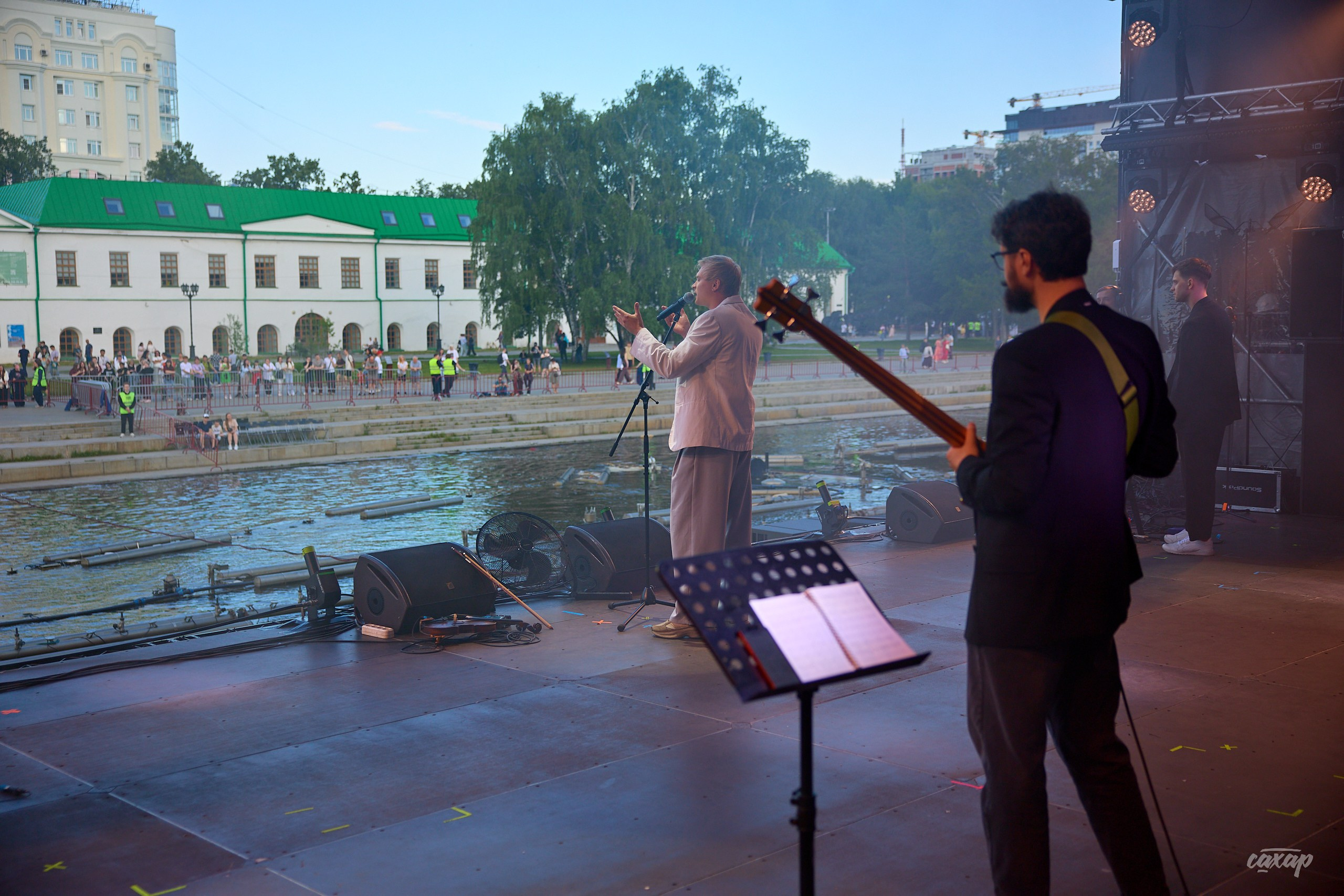 Фестиваль Ural Music Night 2026. Профессиональный фотограф в Екатеринбурге Юра Сахар