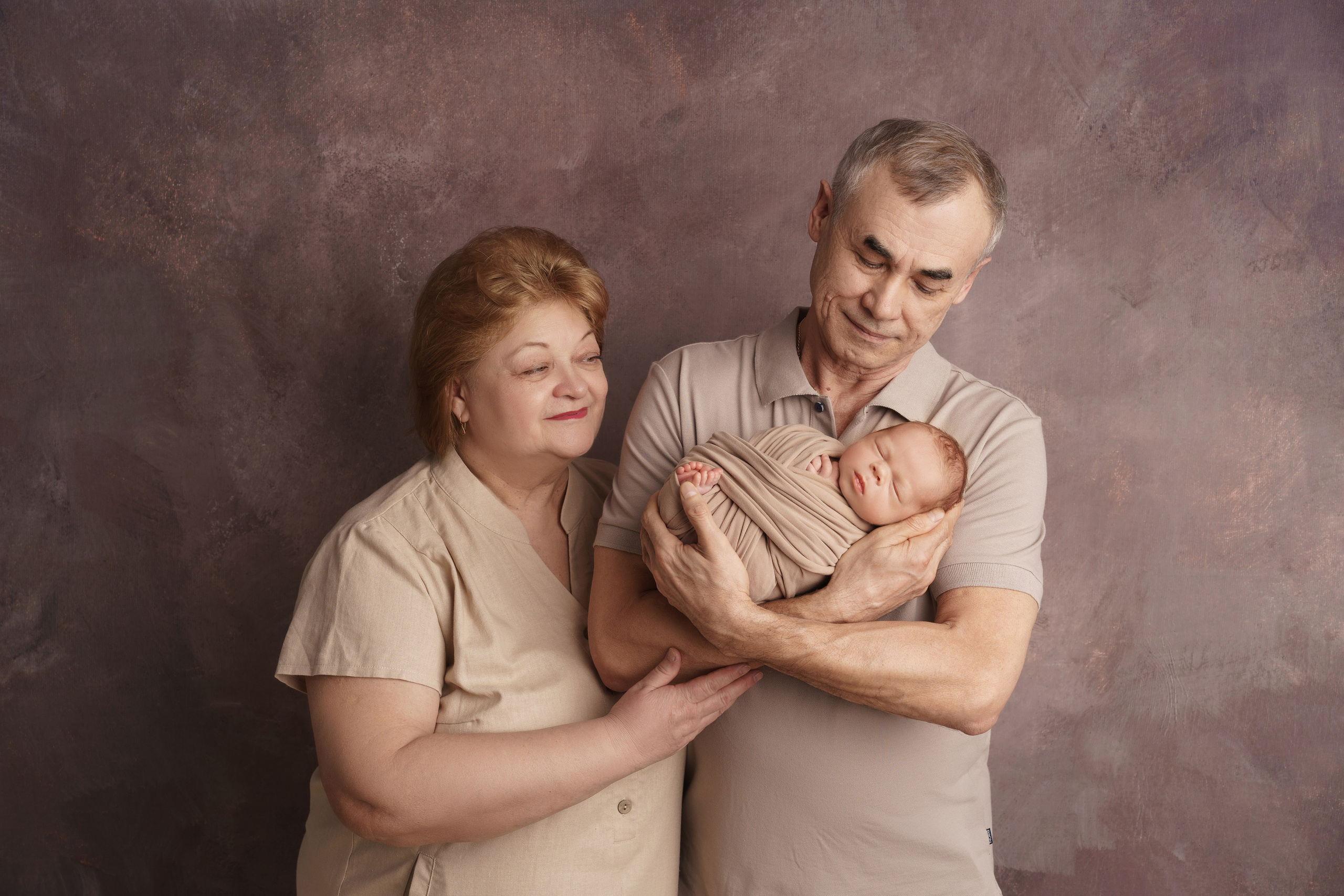 Семейные фотосессии с новорожденными | Трогательные кадры малышей и их близких в Москве и МО. Фотосессия новорожденных в Москве и Московской области | Профессиональный фотограф newborn — Татьяна Иванова