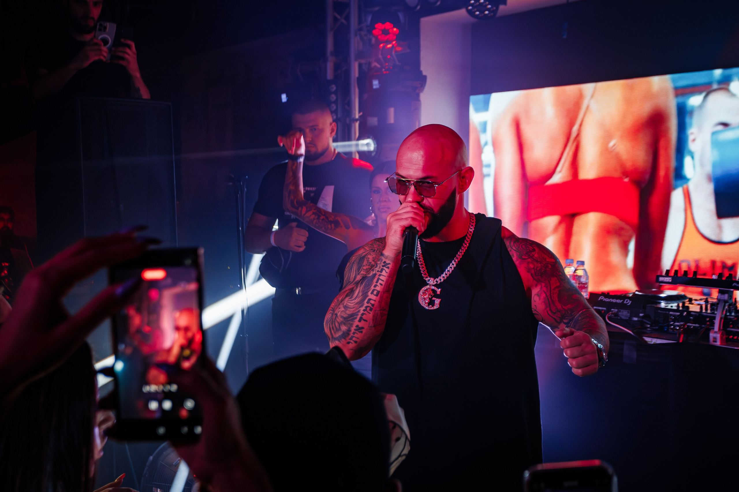 «Джиган"_Чайка на пляже_Ялта_12.07.2025 г. Аминов Руслан | Фотограф