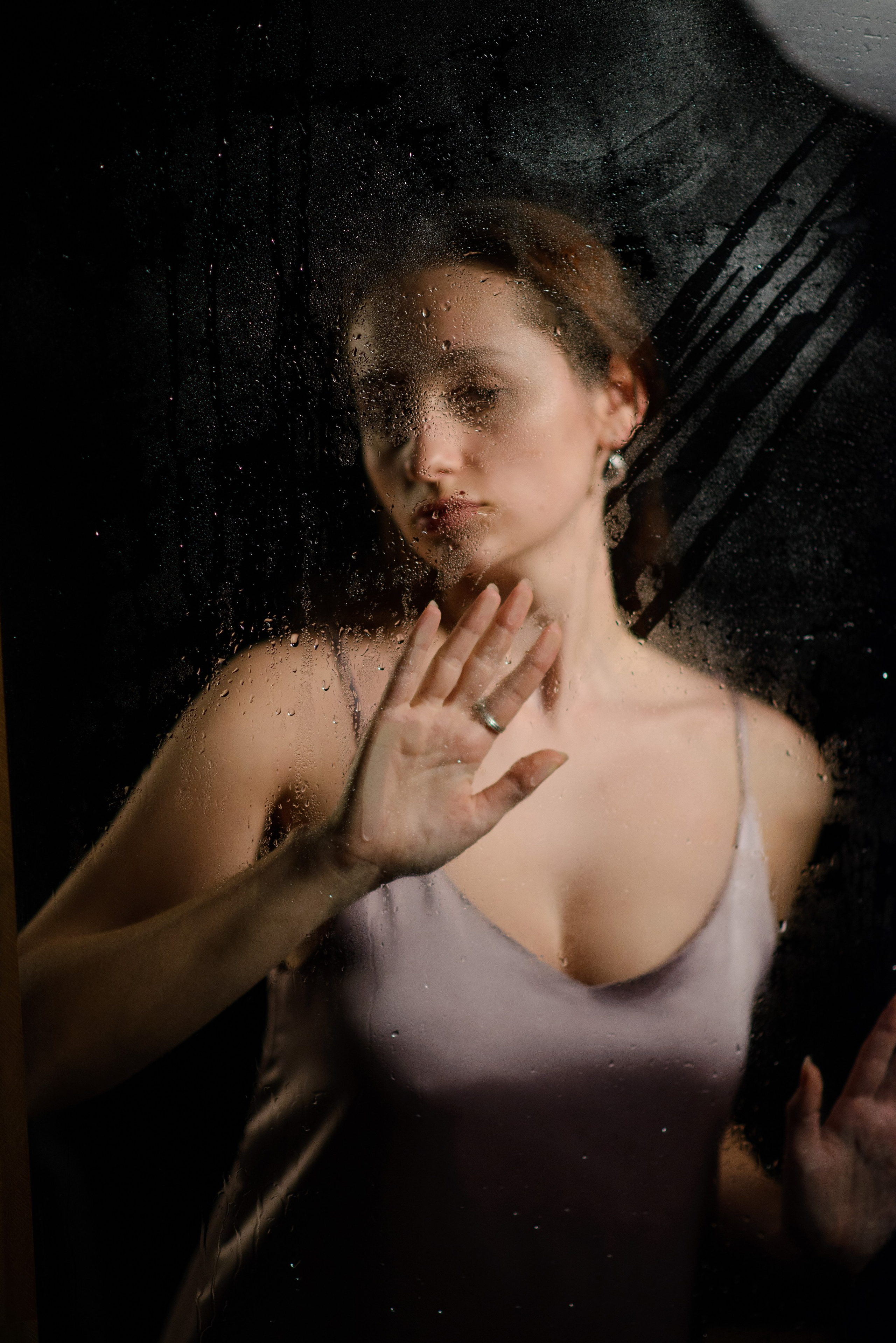 Женский портрет. Организация и проведение фотосъемок в Санкт-Петербурге. Фотограф Смирягин Илья