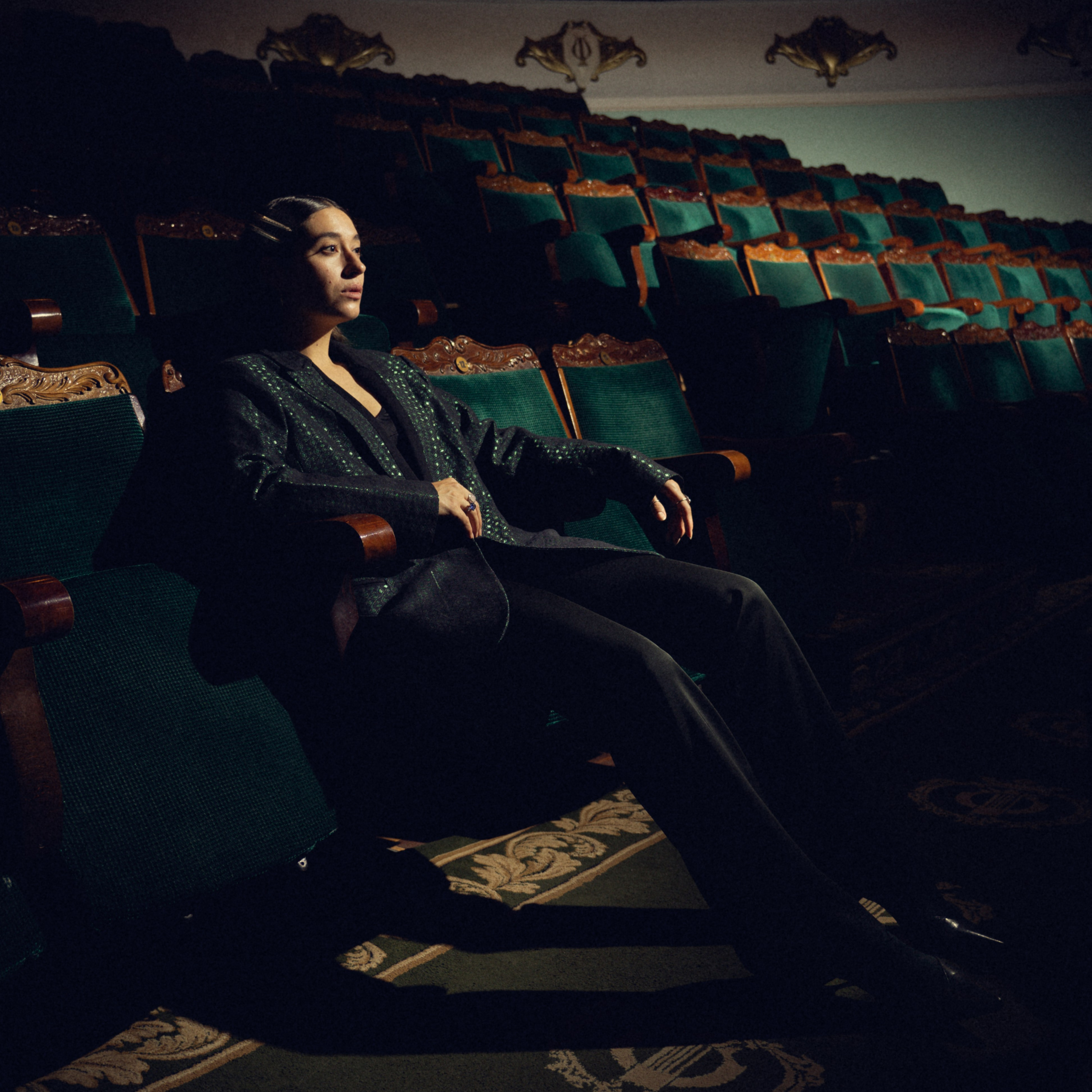 LUSI. TUTSARKIS — Art Director | Stylist | Photographer