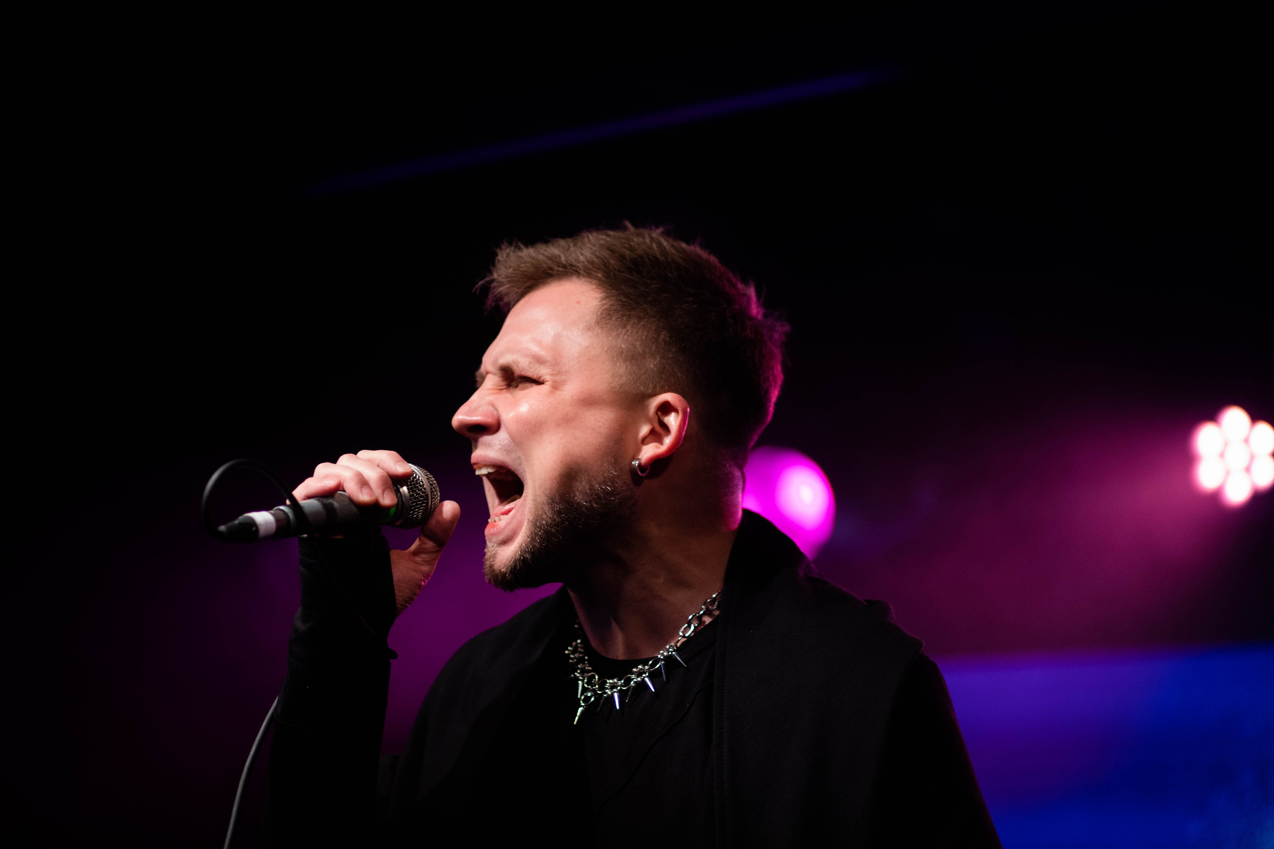 16tons. Кира Кечекьян — фотограф в Москве