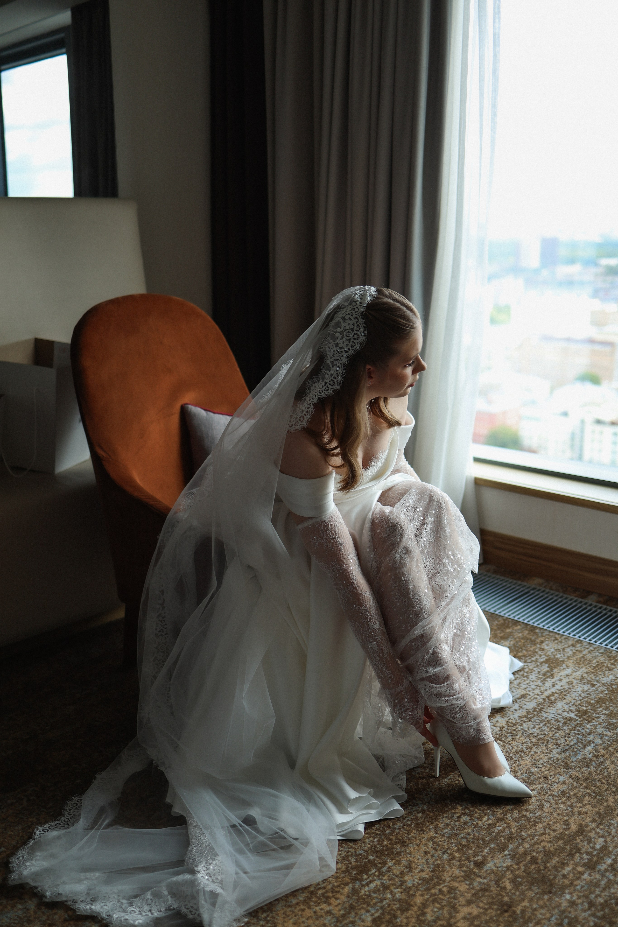 Савеловский ЗАГС, Radisson Blu Olympiyskiy, особняк Хлудова, камерная свадьба. Свадебный и семейный фотограф в Москве Света Снимает