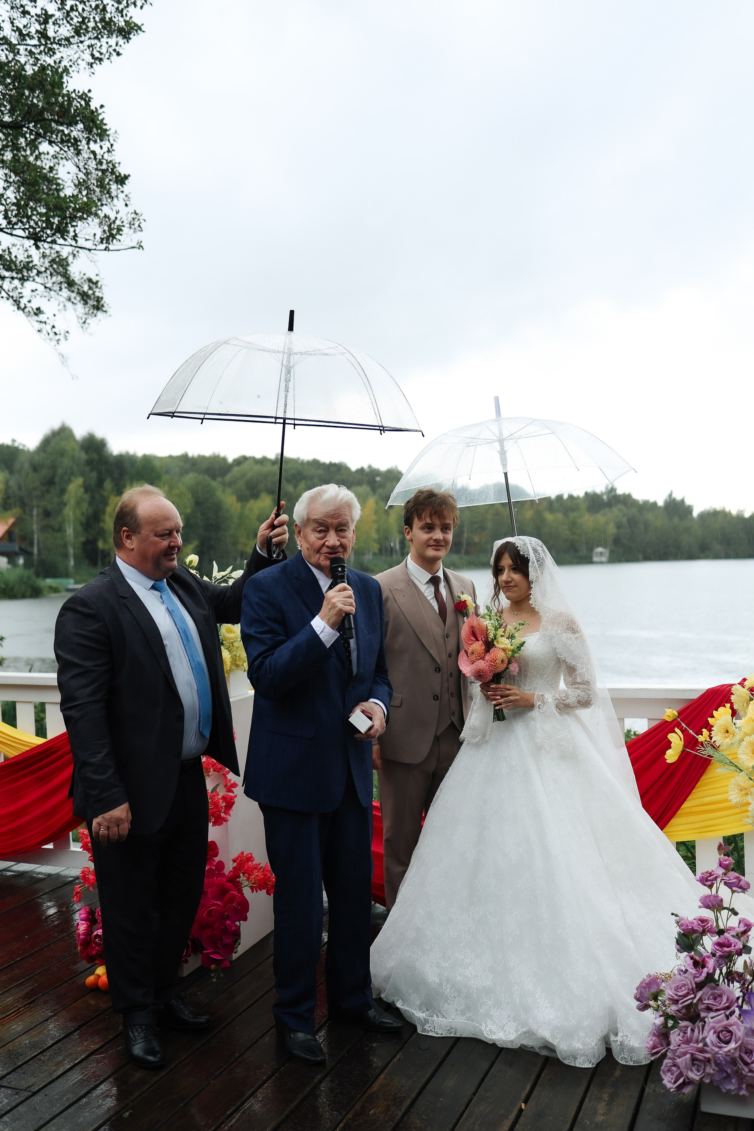 Свадьба в парк-отеле Медвежьи озера. Свадебный и семейный фотограф в Москве Света Снимает