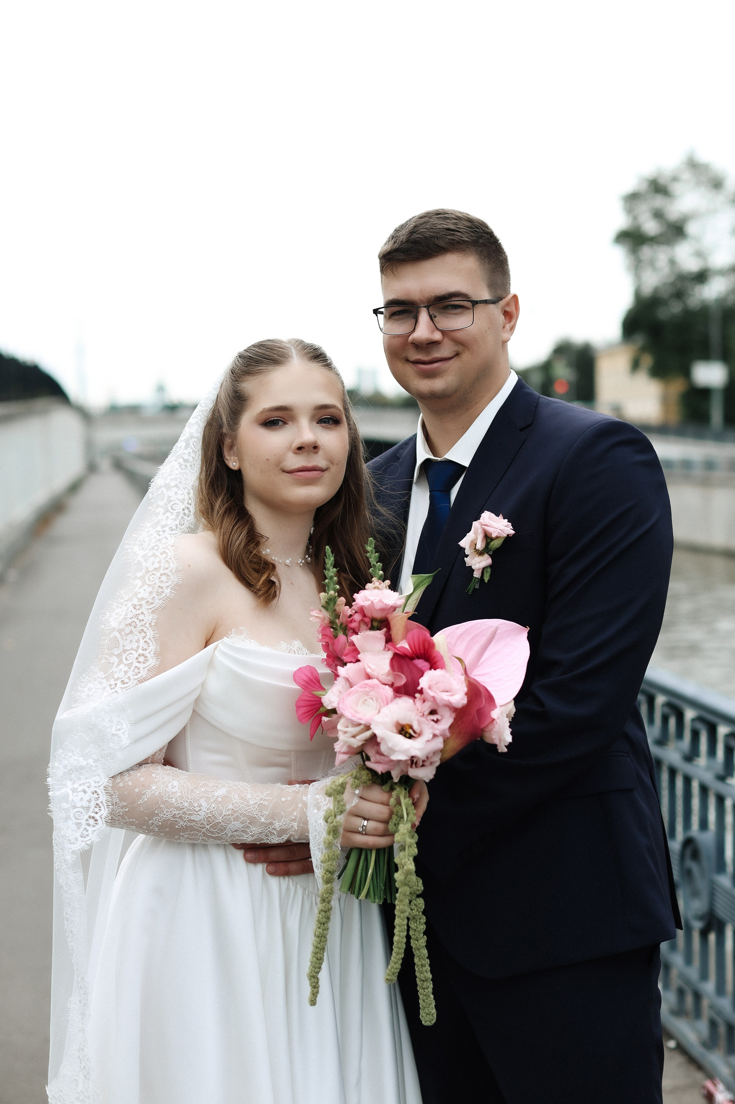 Савеловский ЗАГС, Radisson Blu Olympiyskiy, особняк Хлудова, камерная свадьба. Свадебный и семейный фотограф в Москве Света Снимает