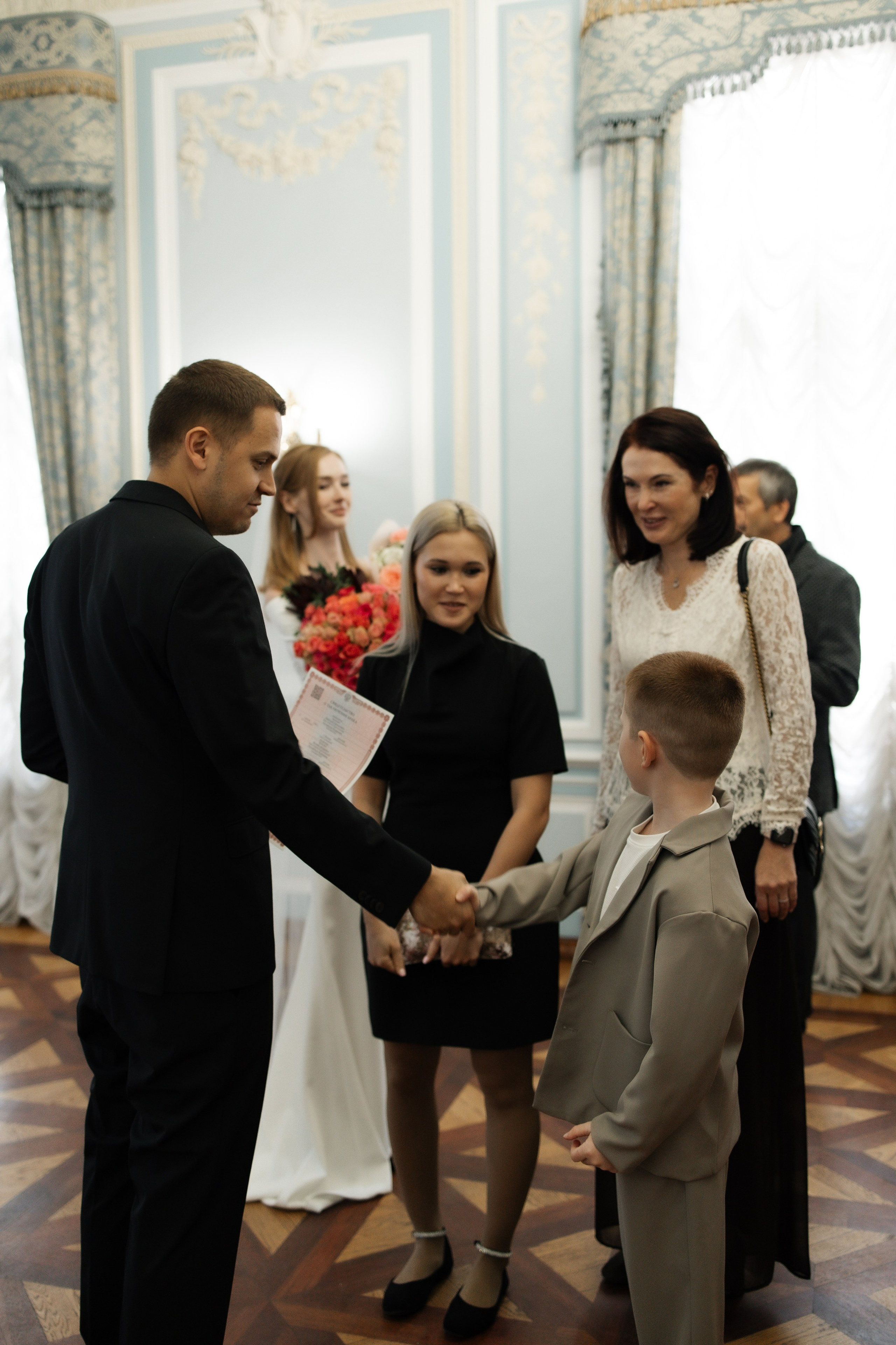 Библиотека искусств им. Боголюбова (усадьба Третьякова), прогулка по Китай-городу. Свадебный и семейный фотограф в Москве Света Снимает