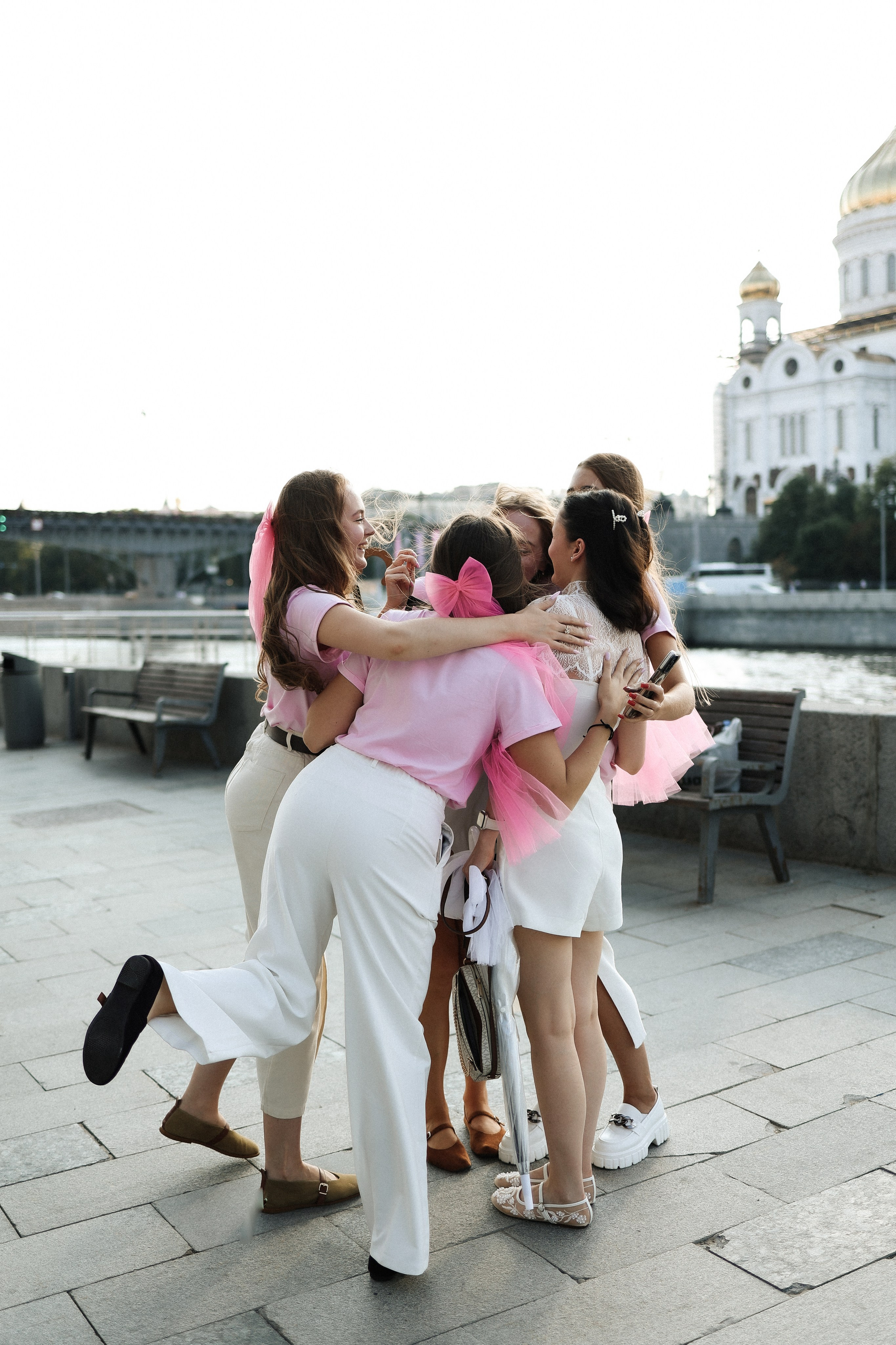 Девичник на катере. Свадебный и семейный фотограф в Москве Света Снимает