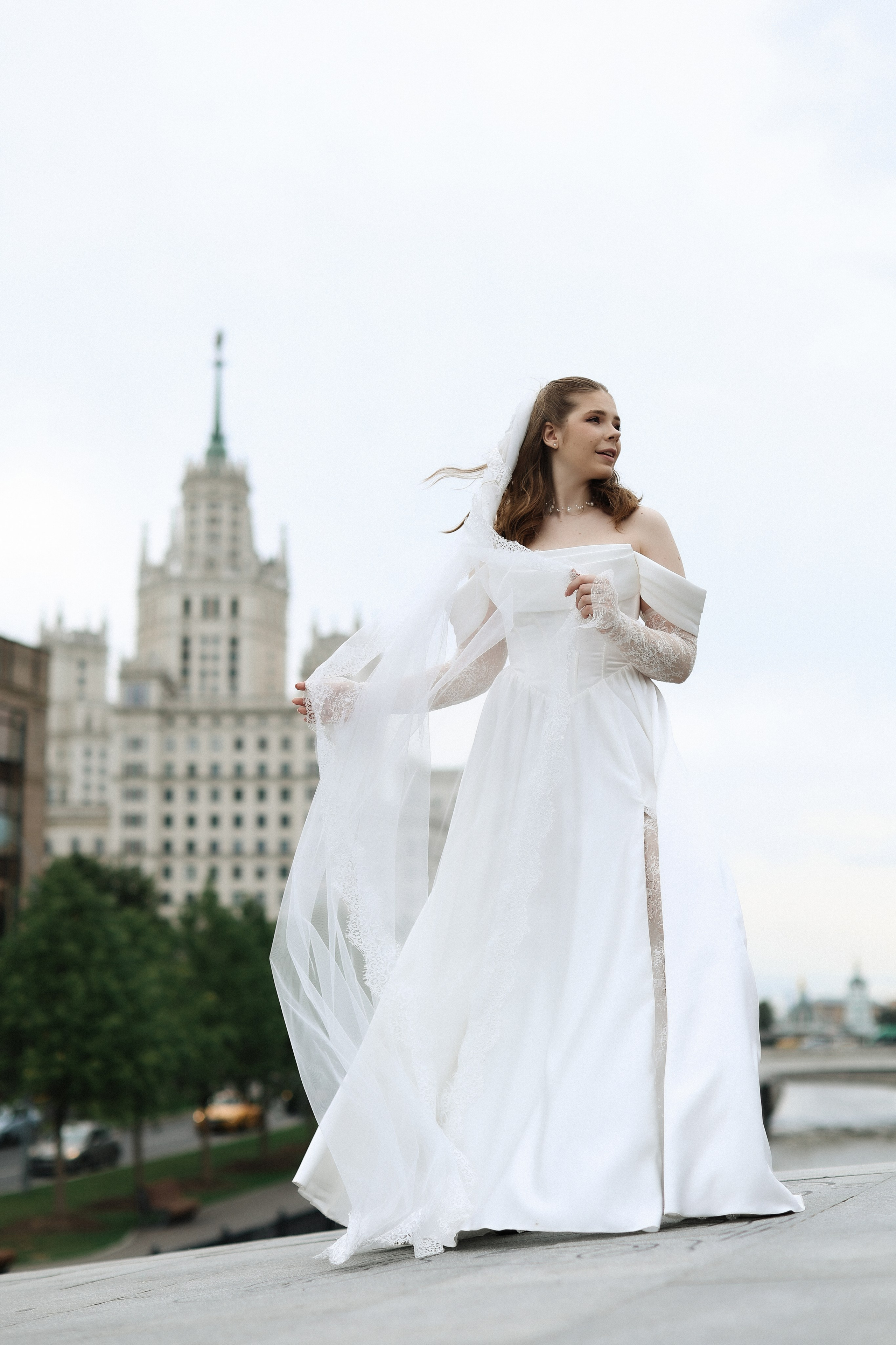 Савеловский ЗАГС, Radisson Blu Olympiyskiy, особняк Хлудова, камерная свадьба. Свадебный и семейный фотограф в Москве Света Снимает