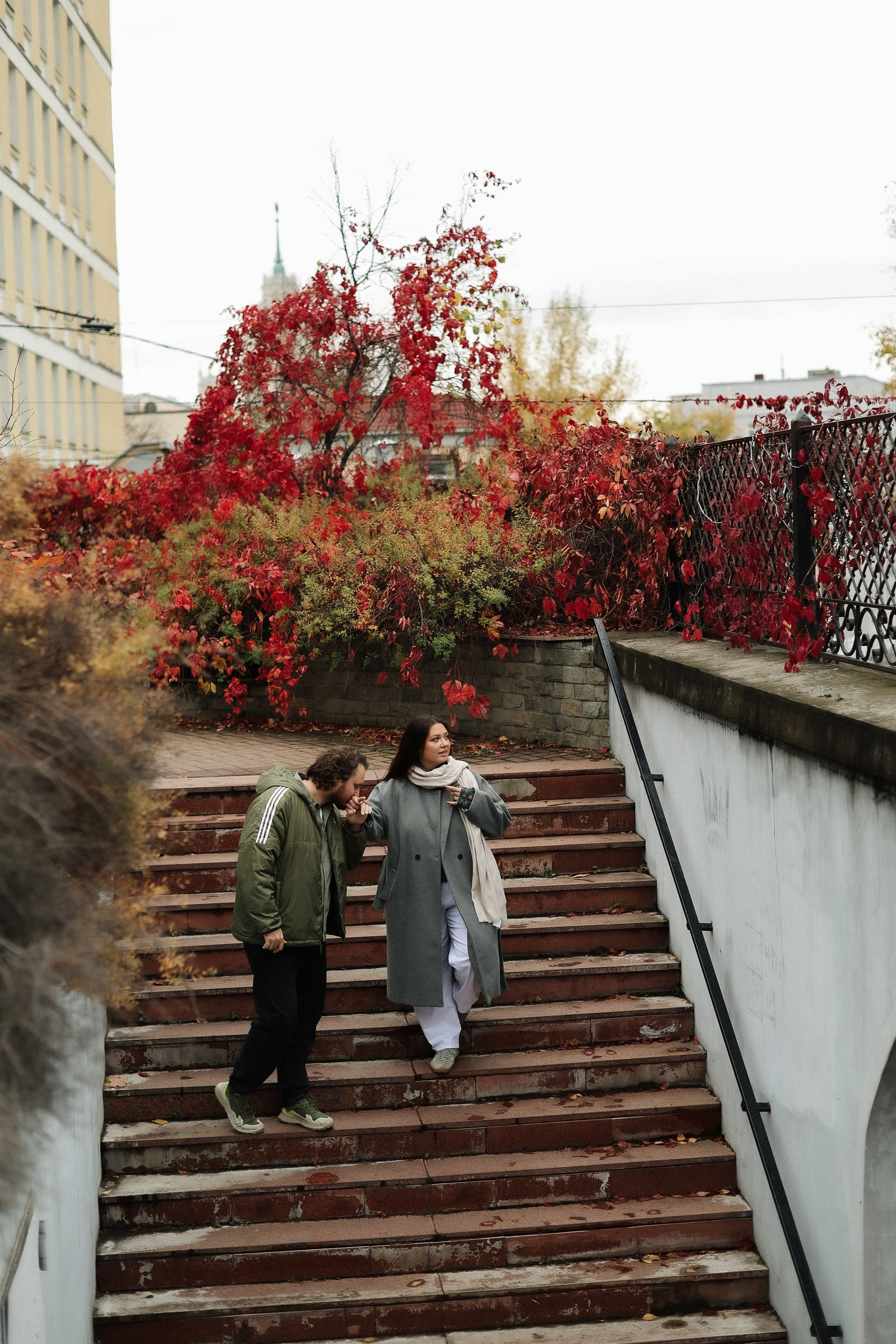 В городе осень. Свадебный и семейный фотограф в Москве Света Снимает