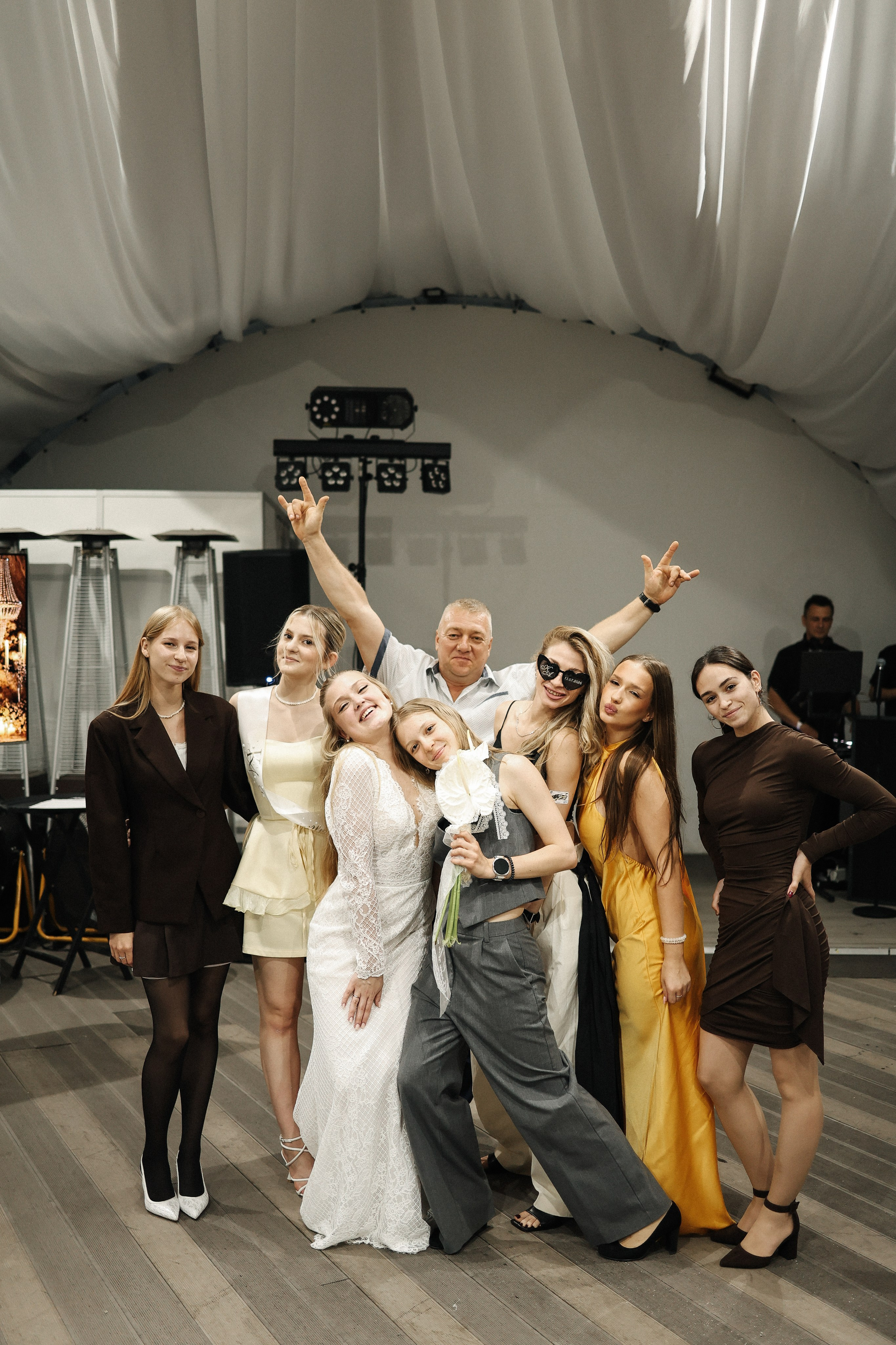 А. + К. Свадьба в Яхт-Клубе Ново-Рождественно. Свадебный и семейный фотограф в Москве Света Снимает