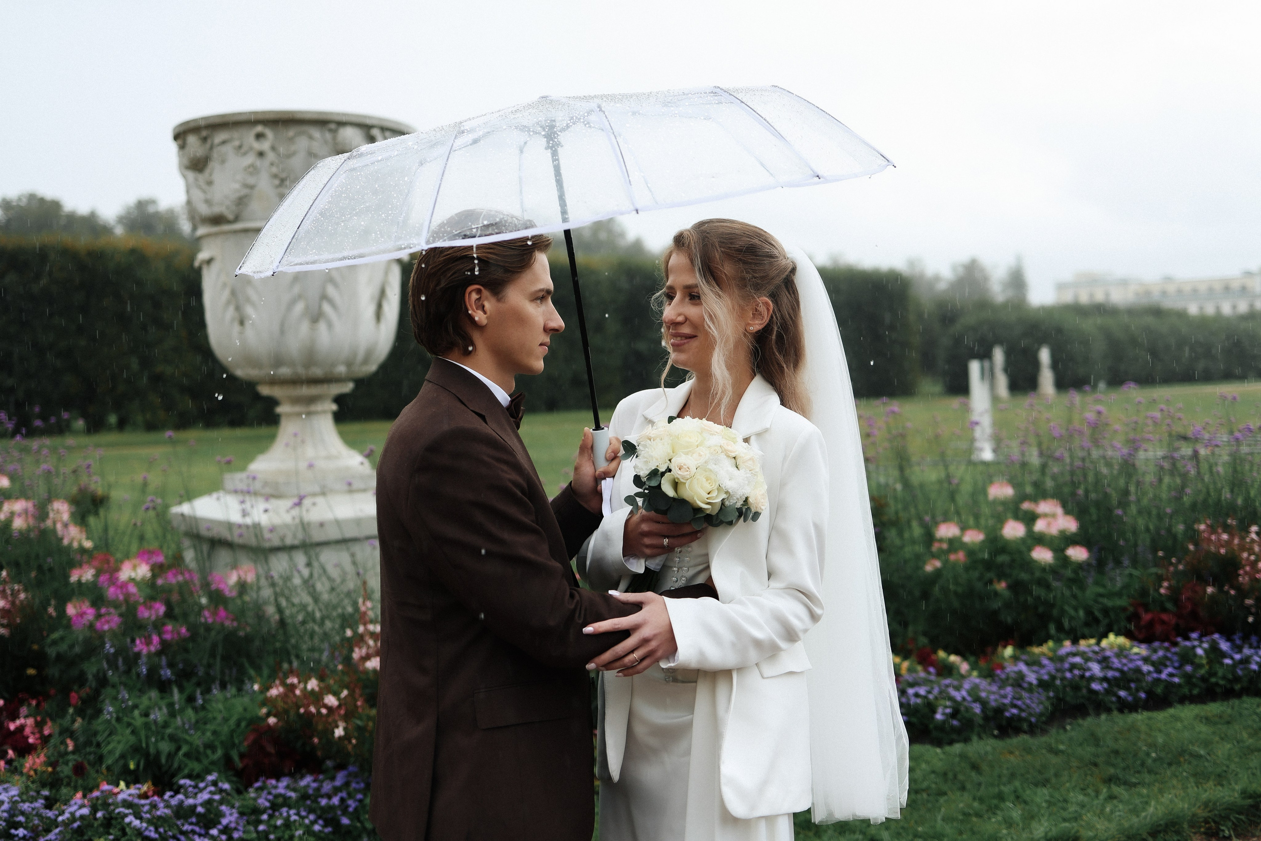Митинский дворец бракосочетания, усадьба Архангельское. Свадебный и семейный фотограф в Москве Света Снимает