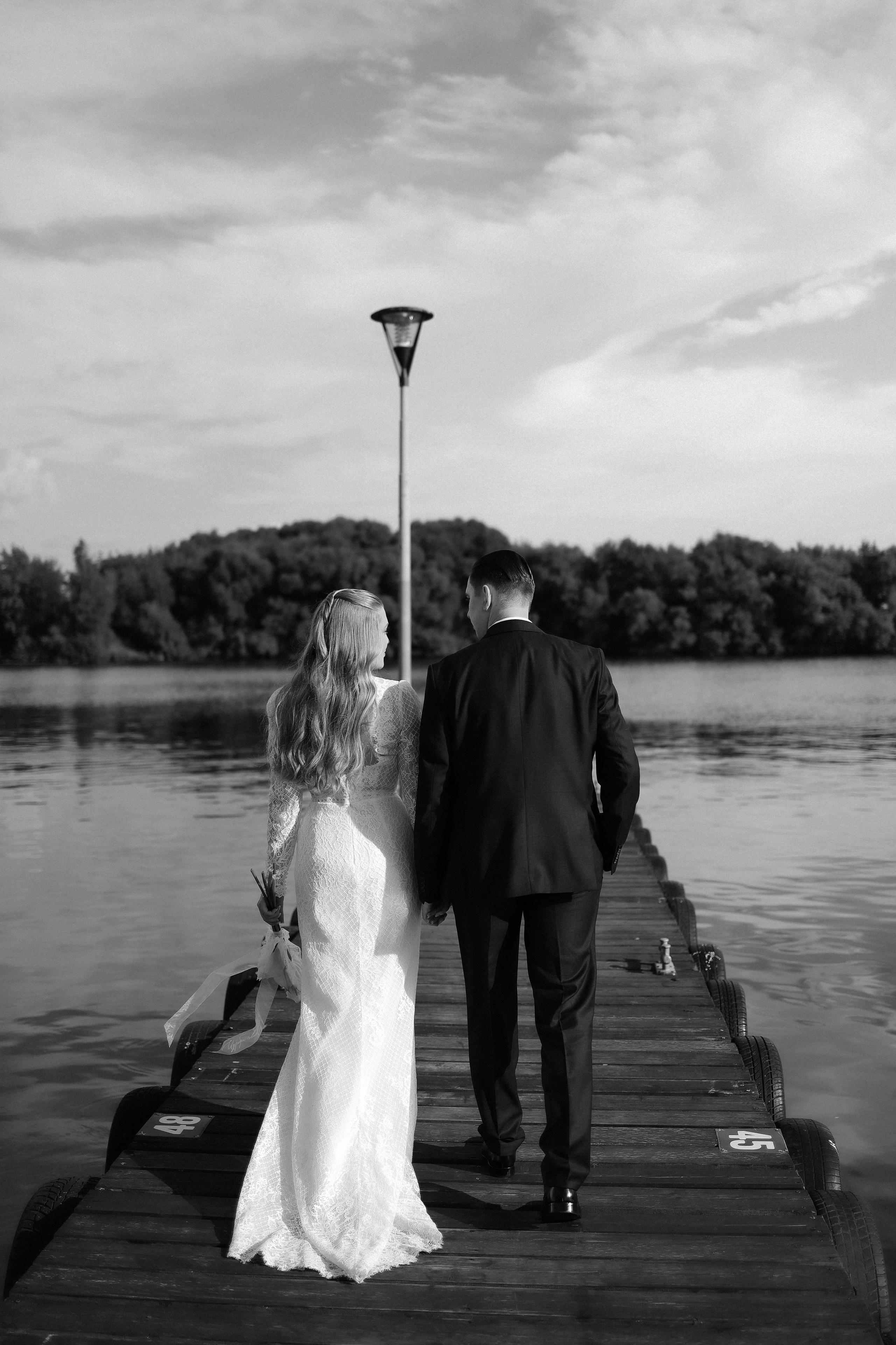 А. + К. Свадьба в Яхт-Клубе Ново-Рождественно. Свадебный и семейный фотограф в Москве Света Снимает