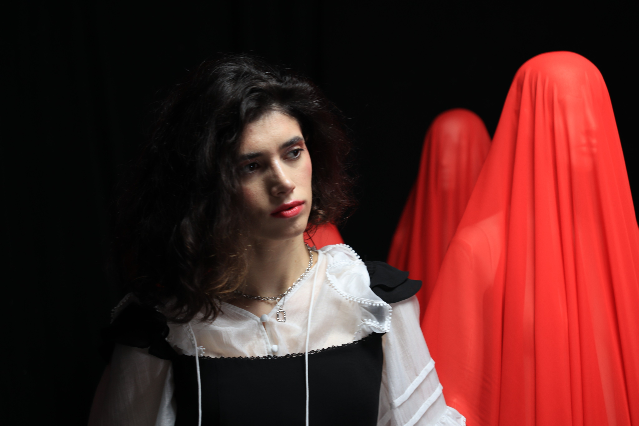 Студийная женская фотосессия | Москва, май 2025. Женский портретный фотограф в Москве Подгорнова Екатерина