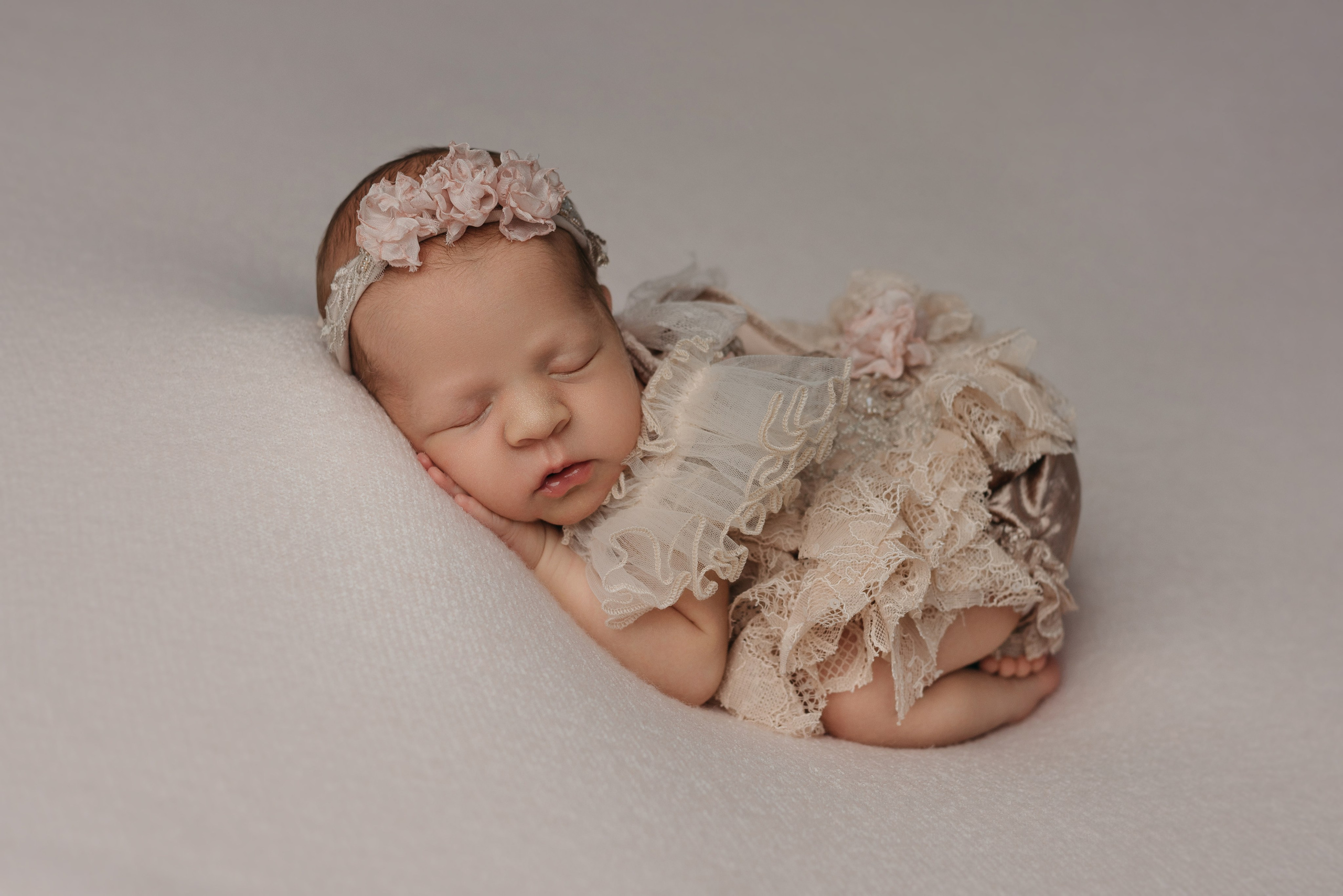 Каролина. Фотограф новорожденных Белгород