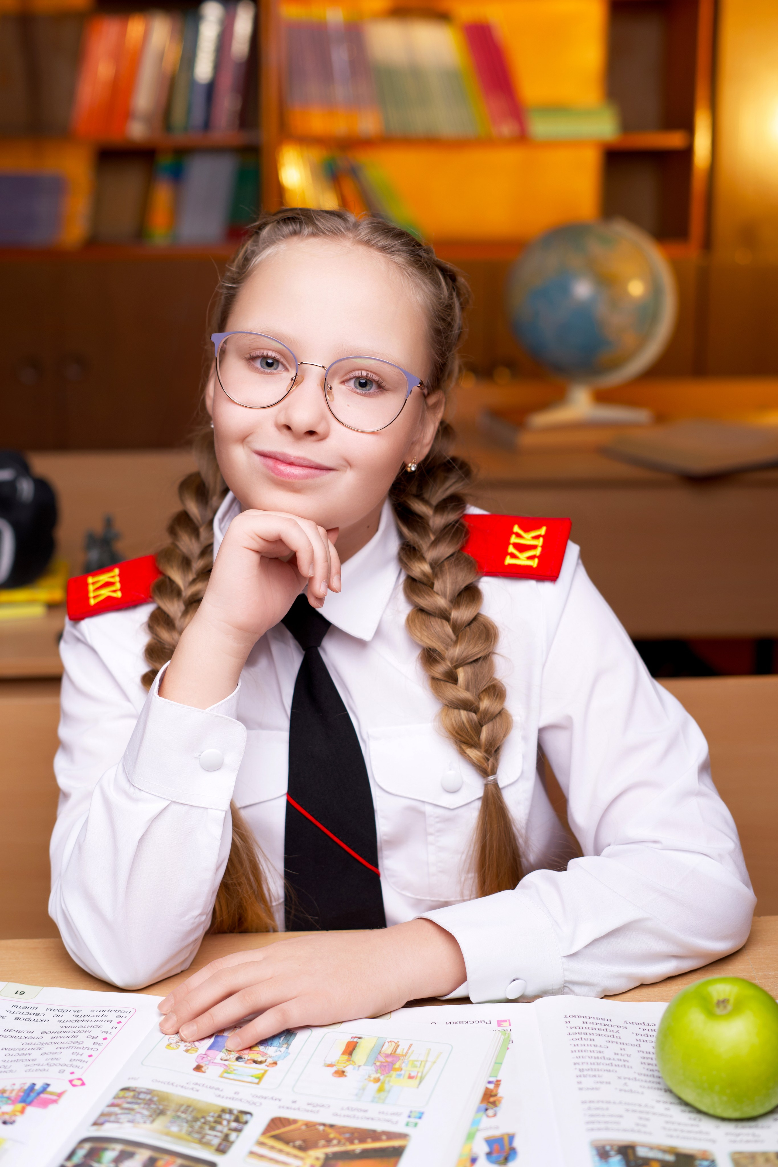 Выпускной альбом Краснодар 4 класс. Ваш выпускной альбом в Краснодаре