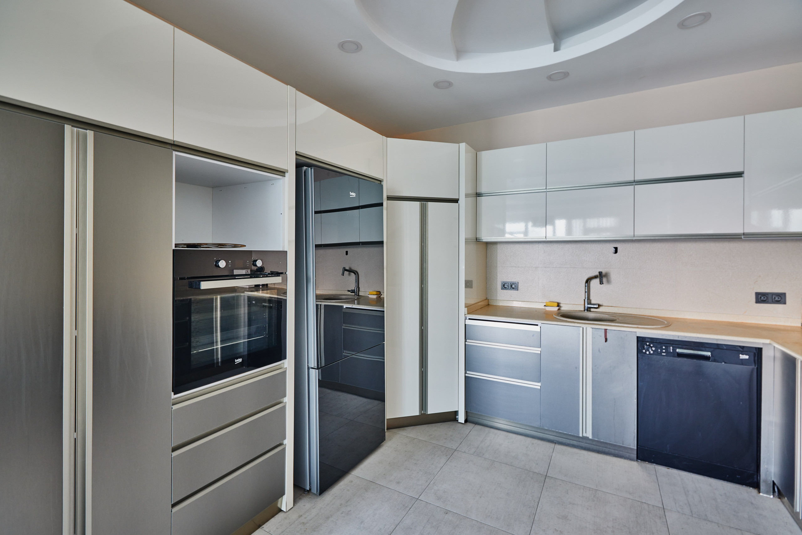 METRO CITY. Режиссёр, клипмейкер, фотограф — Андрей Охота