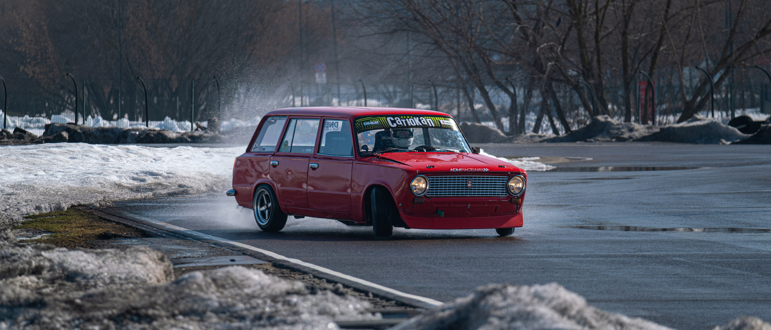 Спортивная автомобильная съемка. Malenkyia