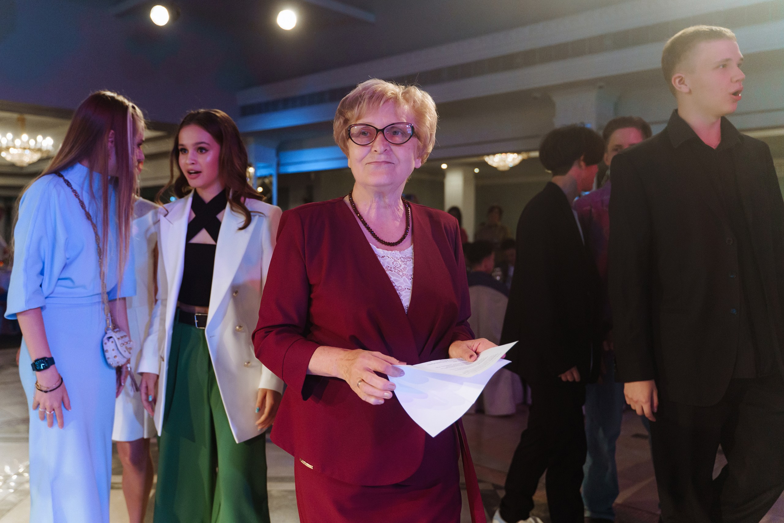 Выпускной фото на выпускной