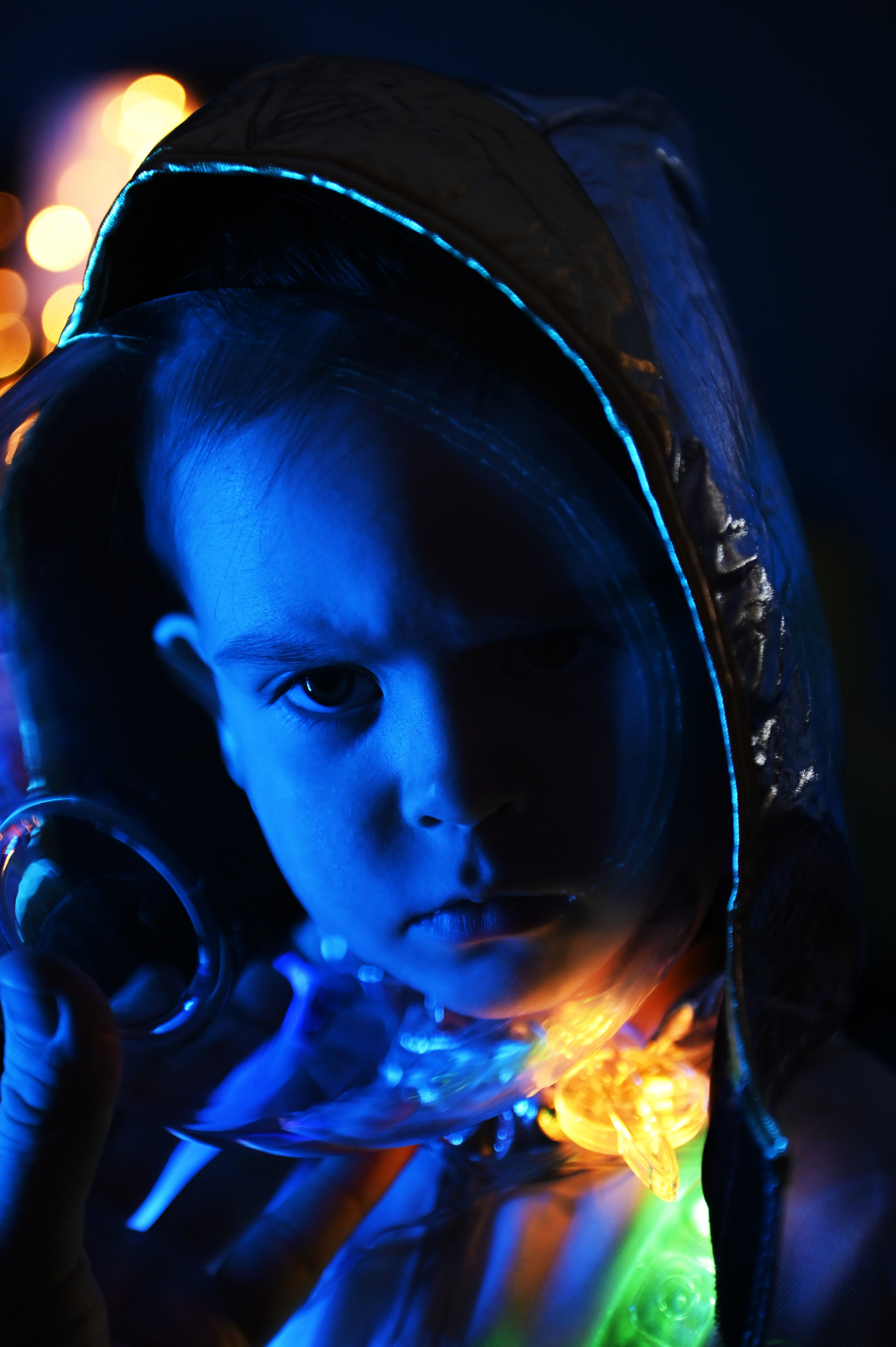 Детская на День космонавтики (домашняя). Свадебный, семейный, детский, контент фотограф в Омске Максим Ильин