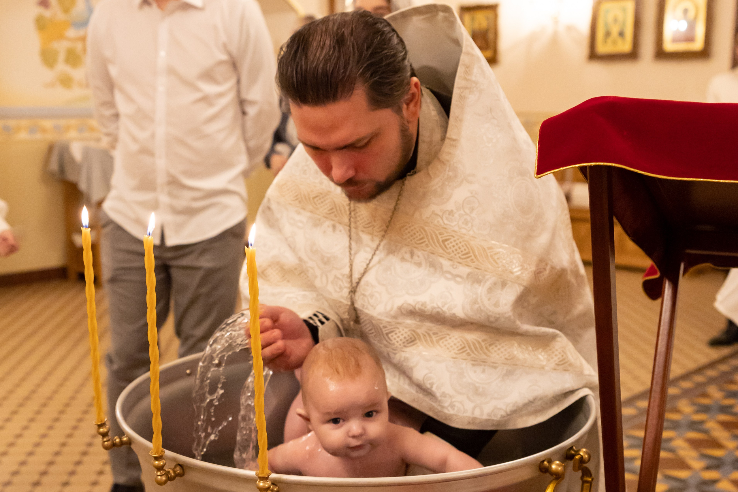 Крещение в Храме Покрова Пресвятой Богородицы. Семейный фотограф в Рязани и Рязанской области