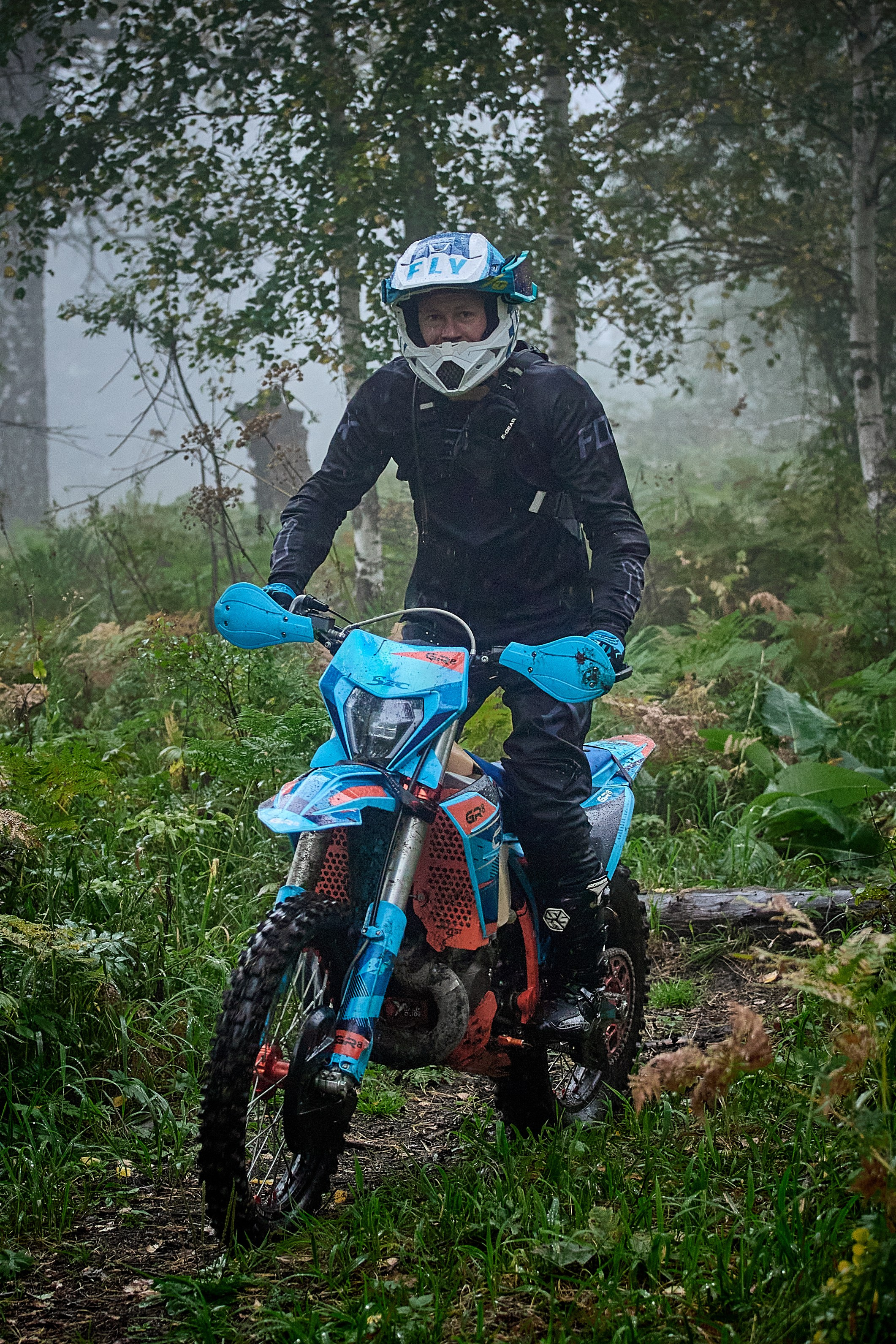 БУРЕЛОМ 2025 чемпионат Сибири по Эндуро. Фотограф Москва Concerts photo / Fashion photо