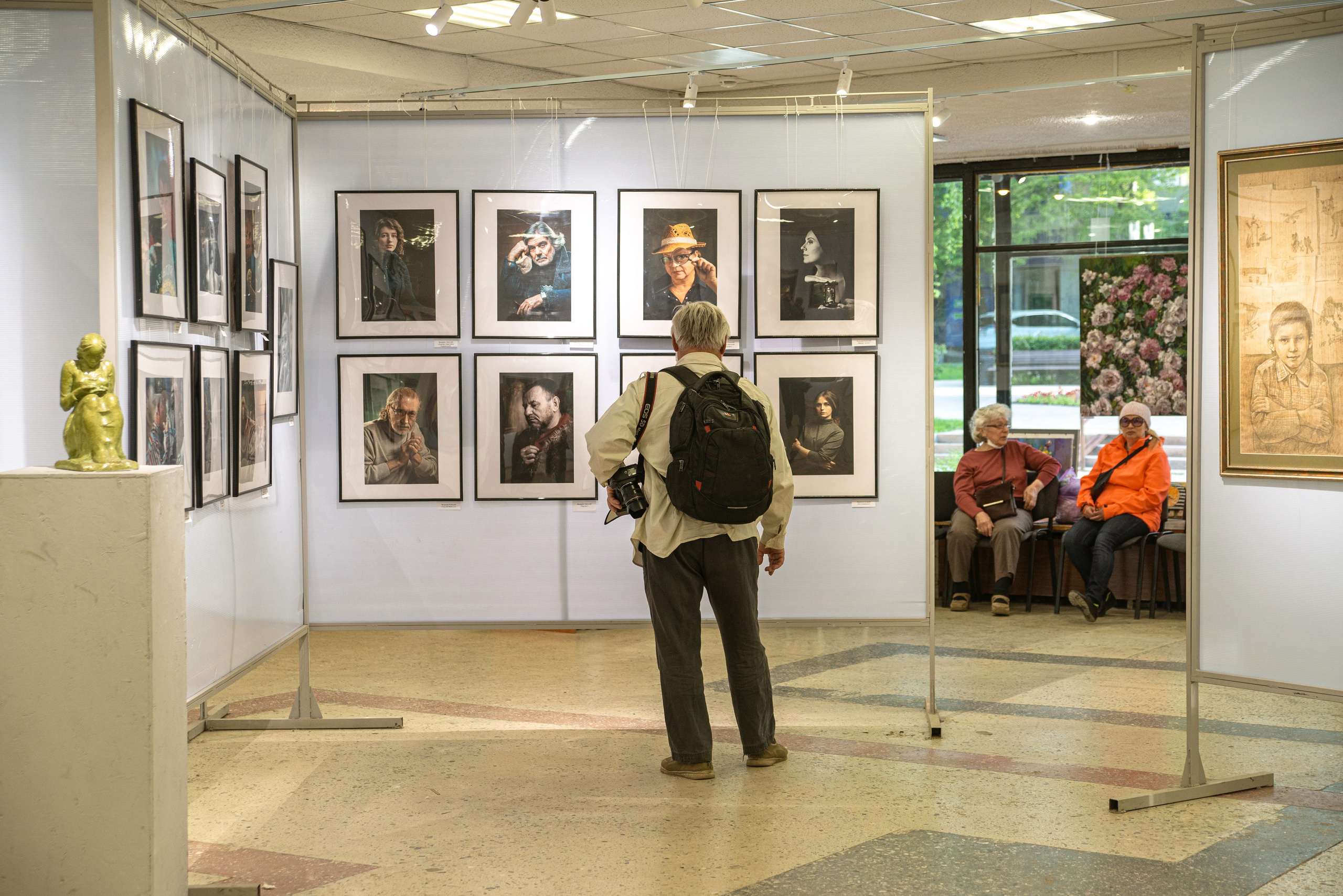 Выставка «Перекрёстки». Фотообъединение Самарского областного отделения Союза журналистов России